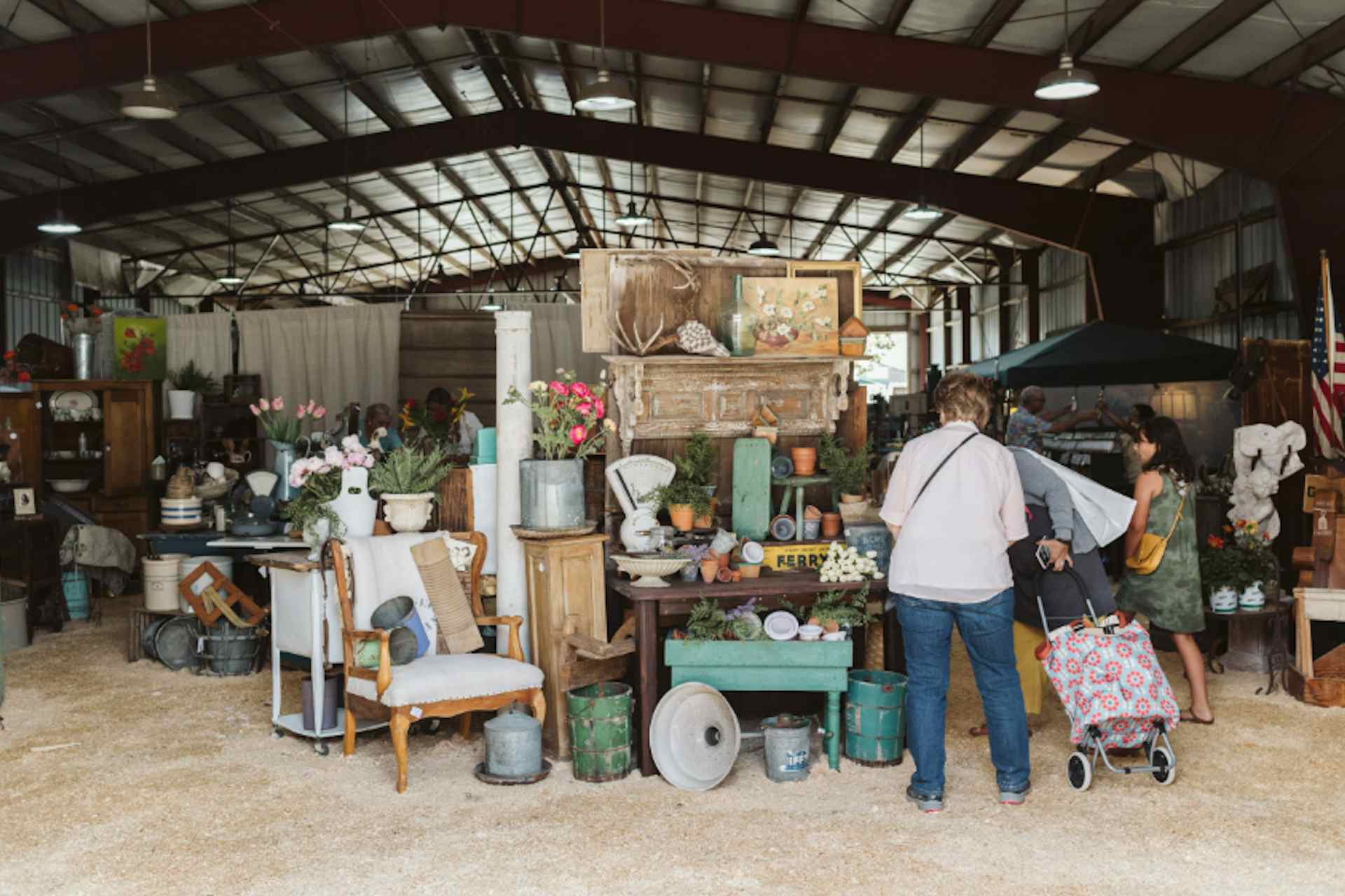 Vintage Market Days of Blackfoot offers the highest quality vintage items and vendors in the Eastern Idaho area. 