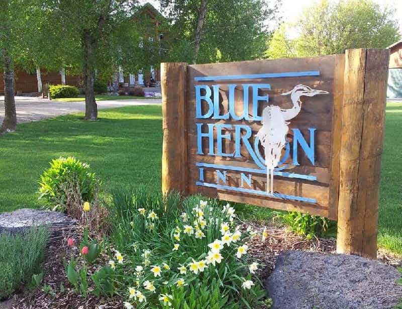 Blue Heron Inn lodge in Rigby, Idaho along the snake river.