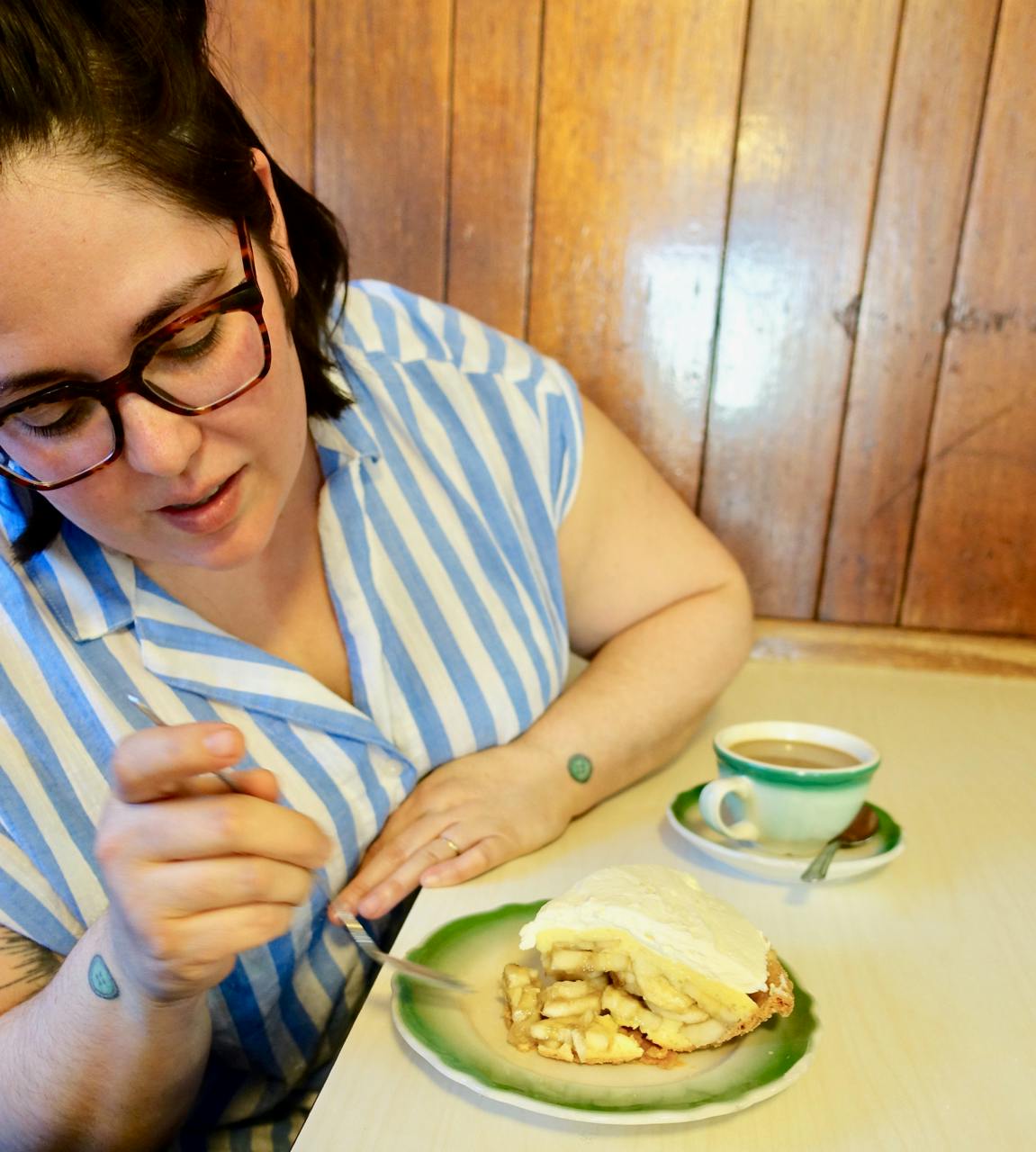 Nicole Rucker inspects the banana cream pie at Apple Pan