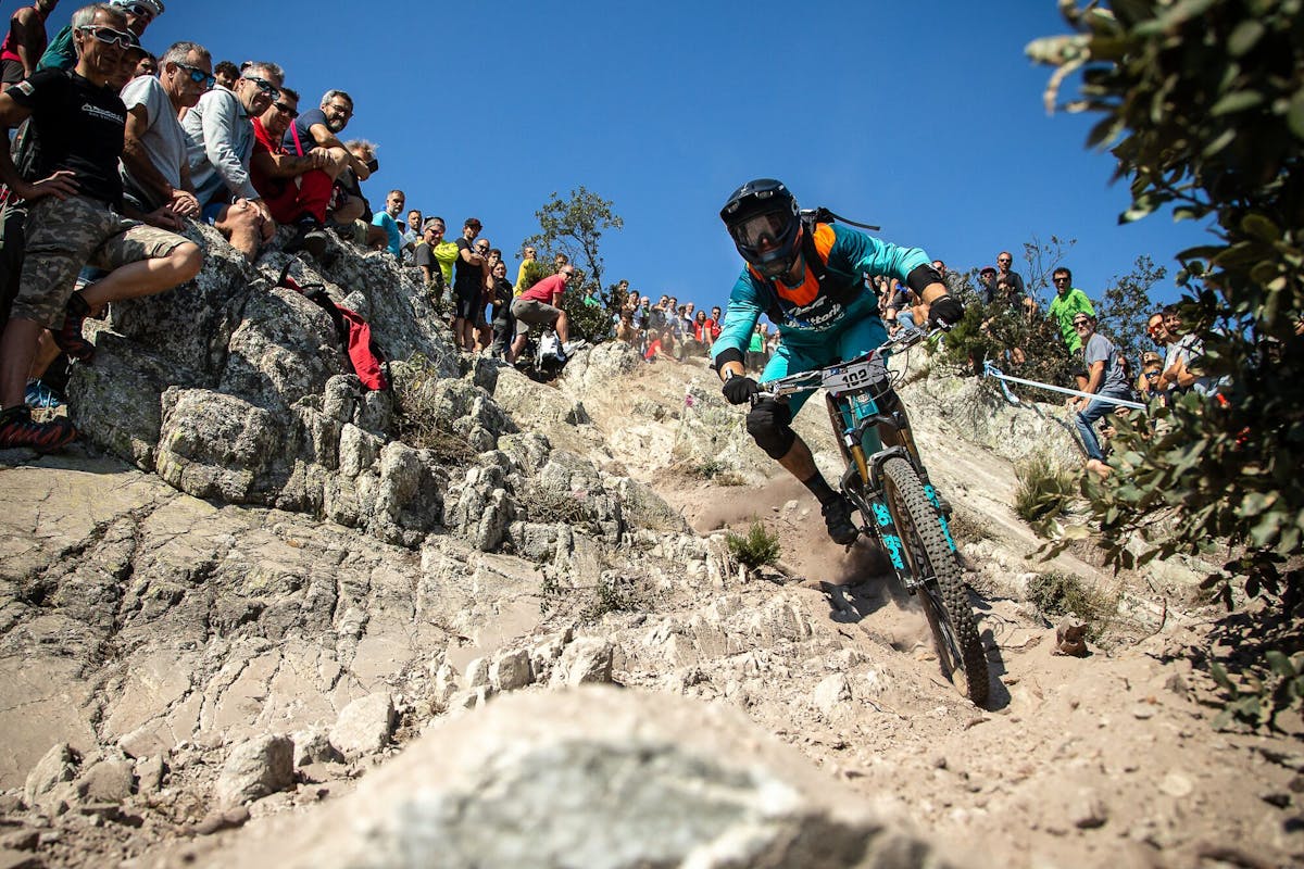 Adam Morse between the tape at EWS Finale