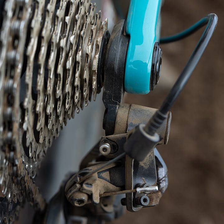 SB120 3up Frame Feature - UDH