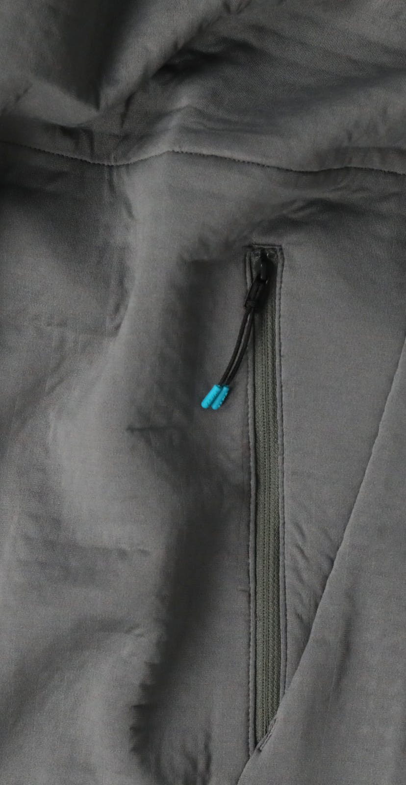 Turq Canyon Hoodie Detail