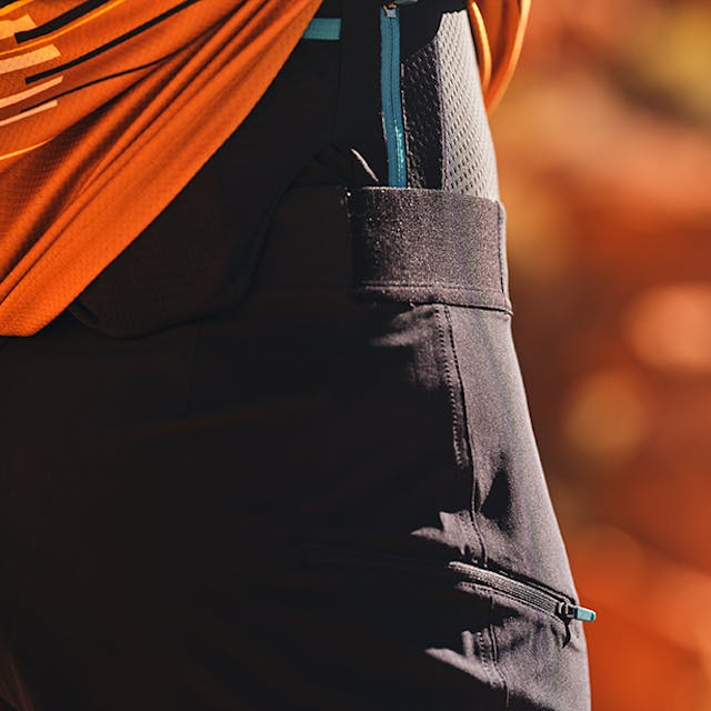 Rustler Short Detail