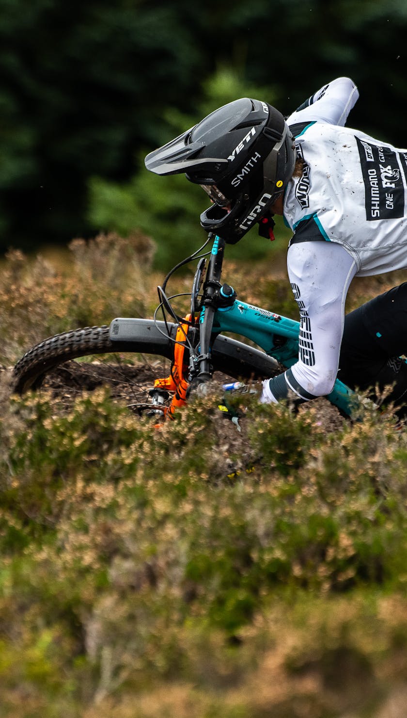 EWS 9 Tweed Valley - Kasper Woolley
