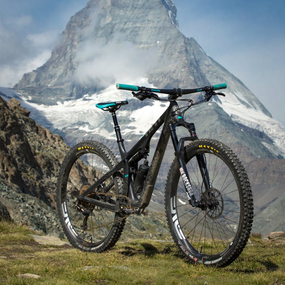 Joey Schusler 2019 SB100 with the Matterhorn in the background.