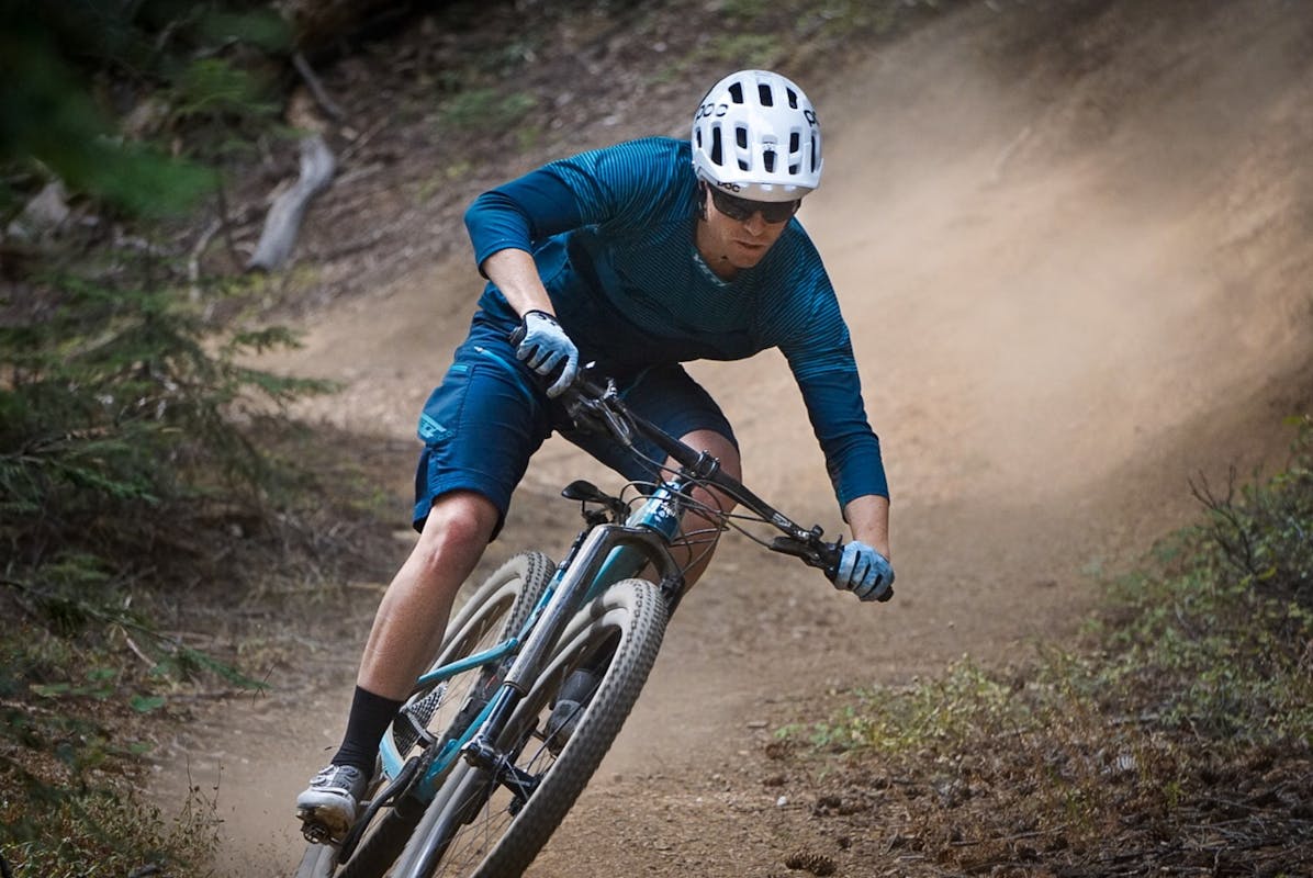 Jonathan Lee flowing through the woods.