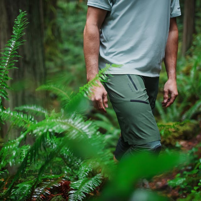 TURQ Dot Air Short