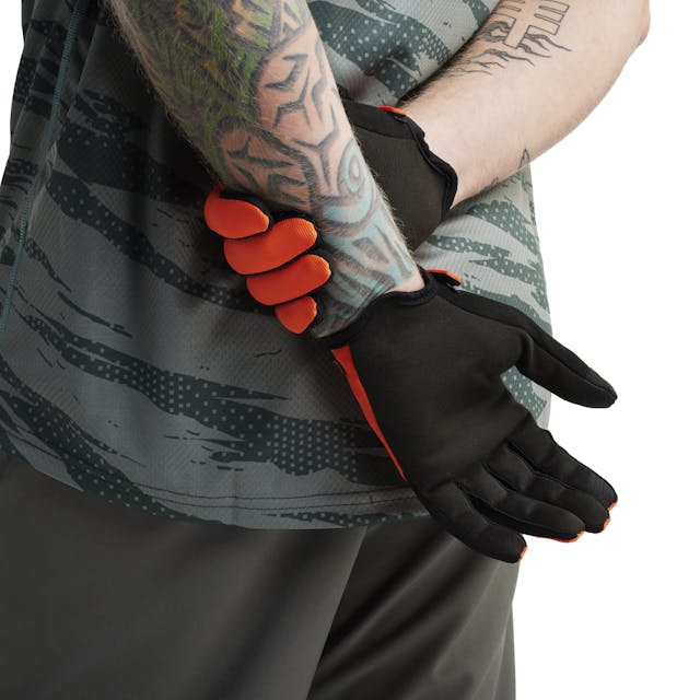 Maverick Glove Detail
