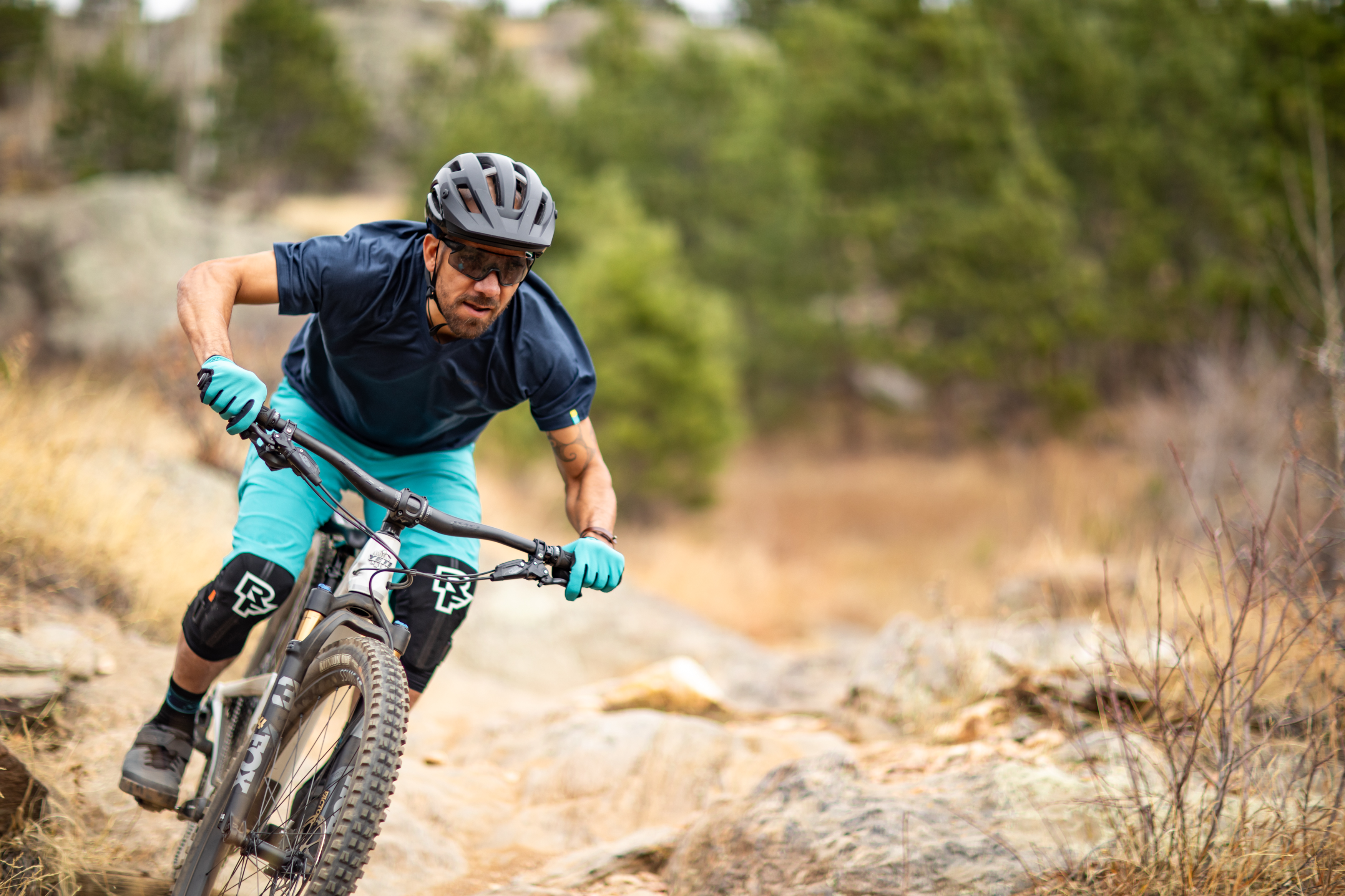 Yeti store mtb shorts