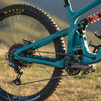 2022 Yeti / FOX Factory Team Race SB160