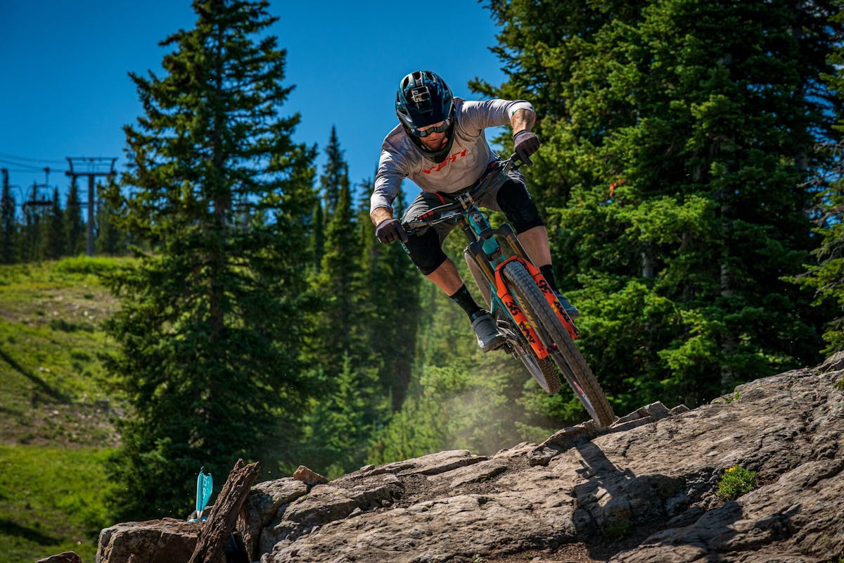 Dee Tidwell racing the Aspen BME