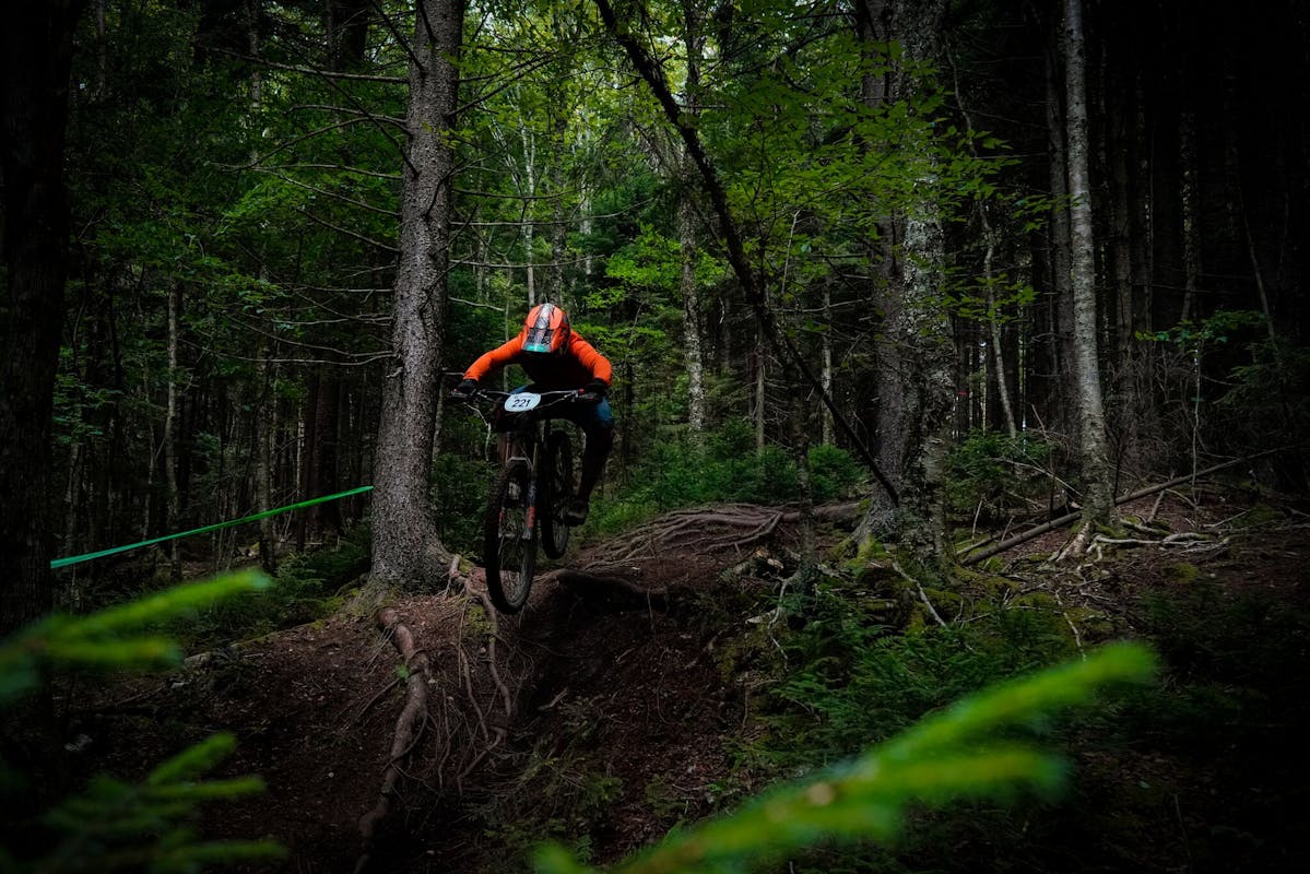 Max Fierek carrying speed over roots
