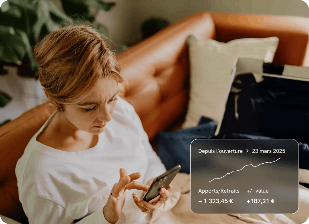 Femme qui vérifie les performances sur son smartphone