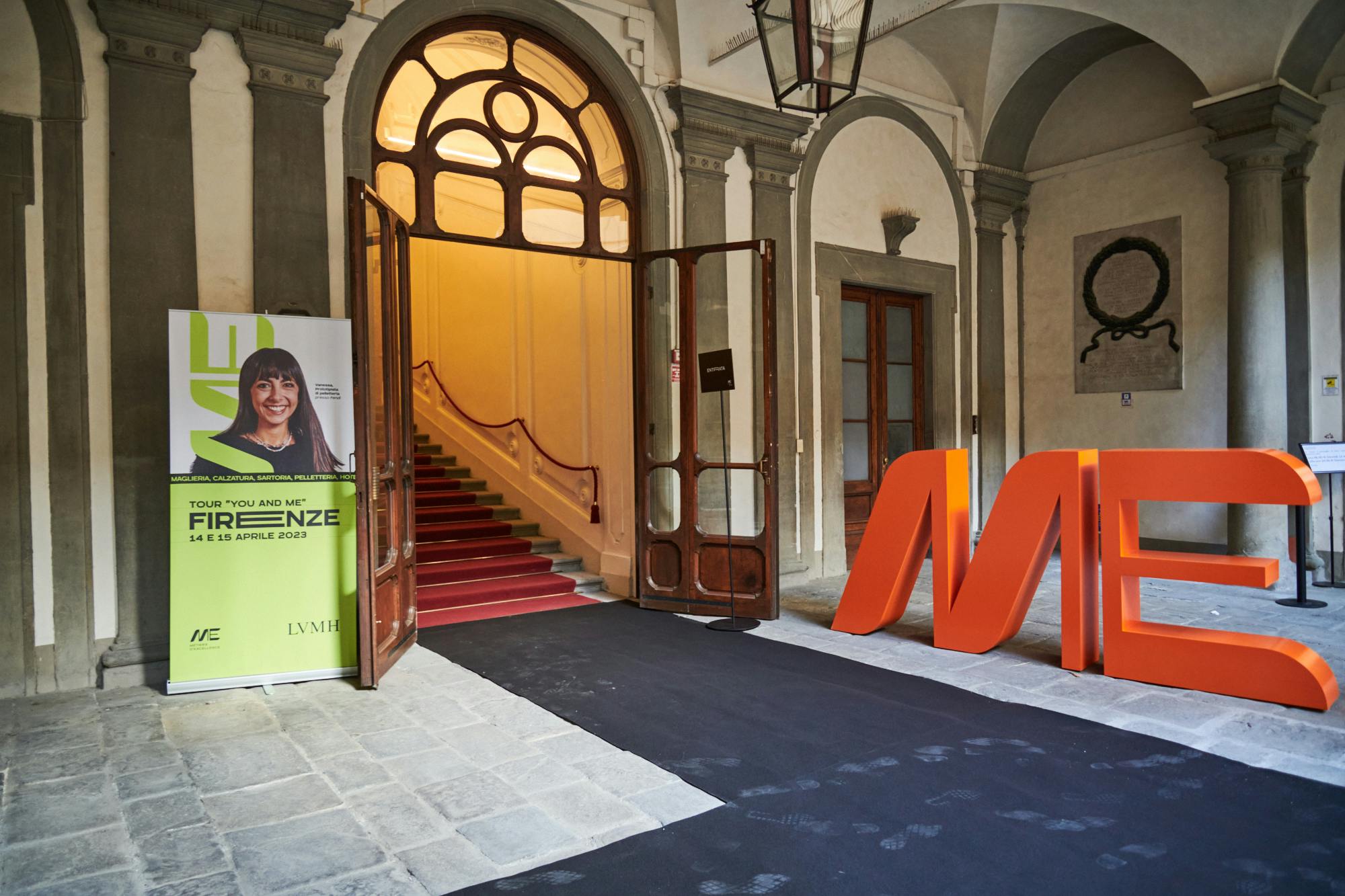 Foto di sfondo durante You & ME