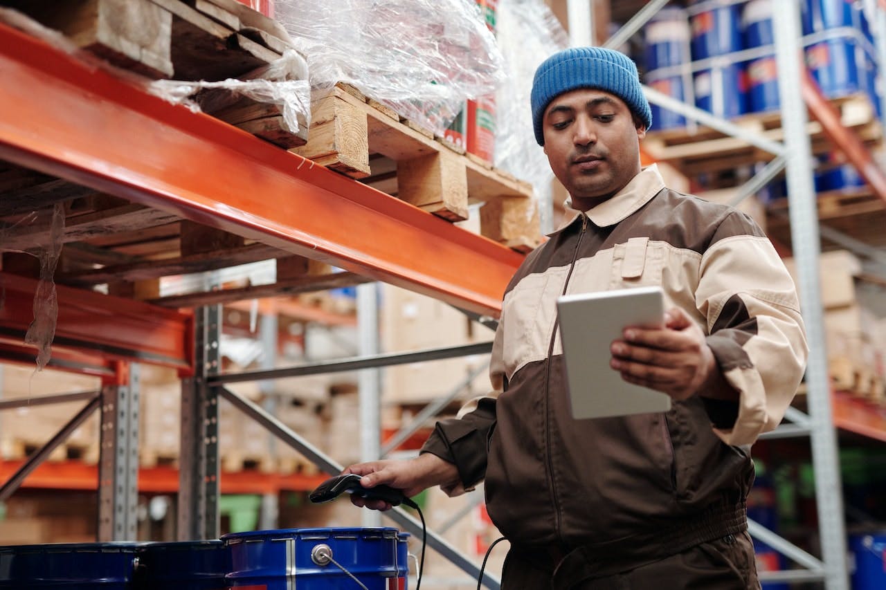what-is-an-employee-communication-app-2