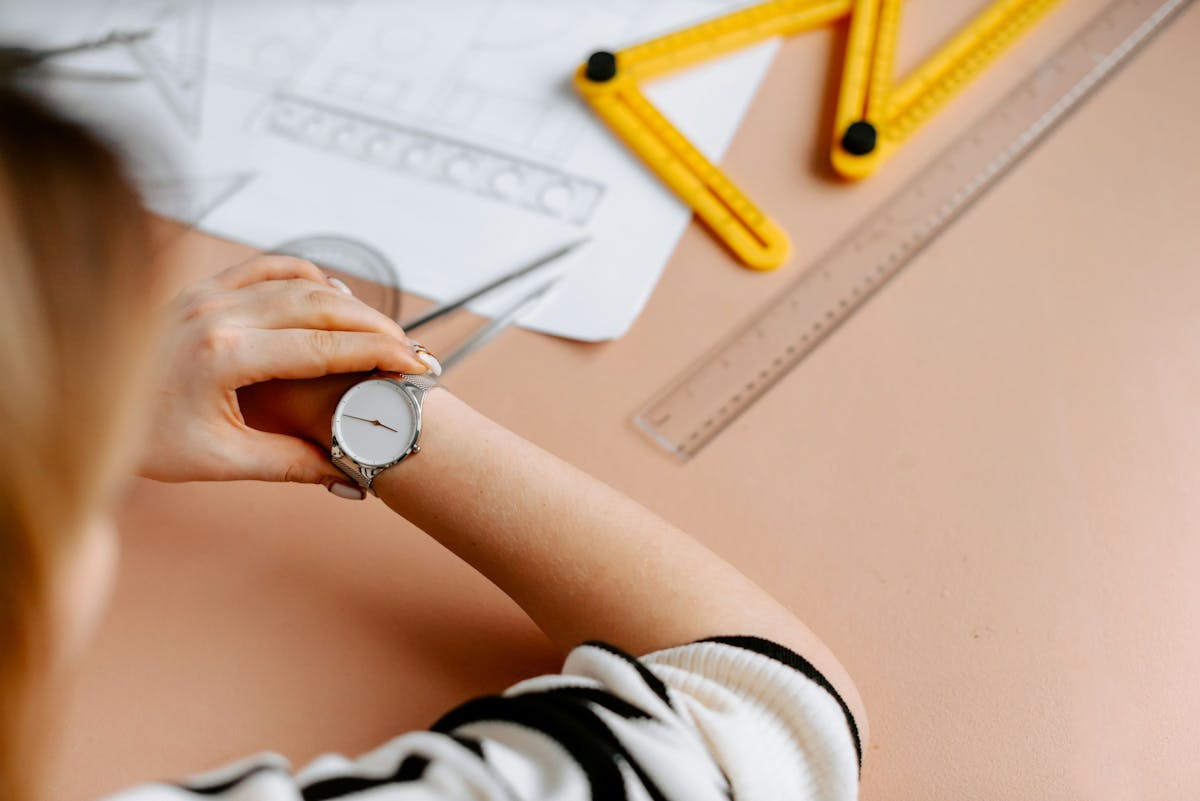 tardiness in the workplace 