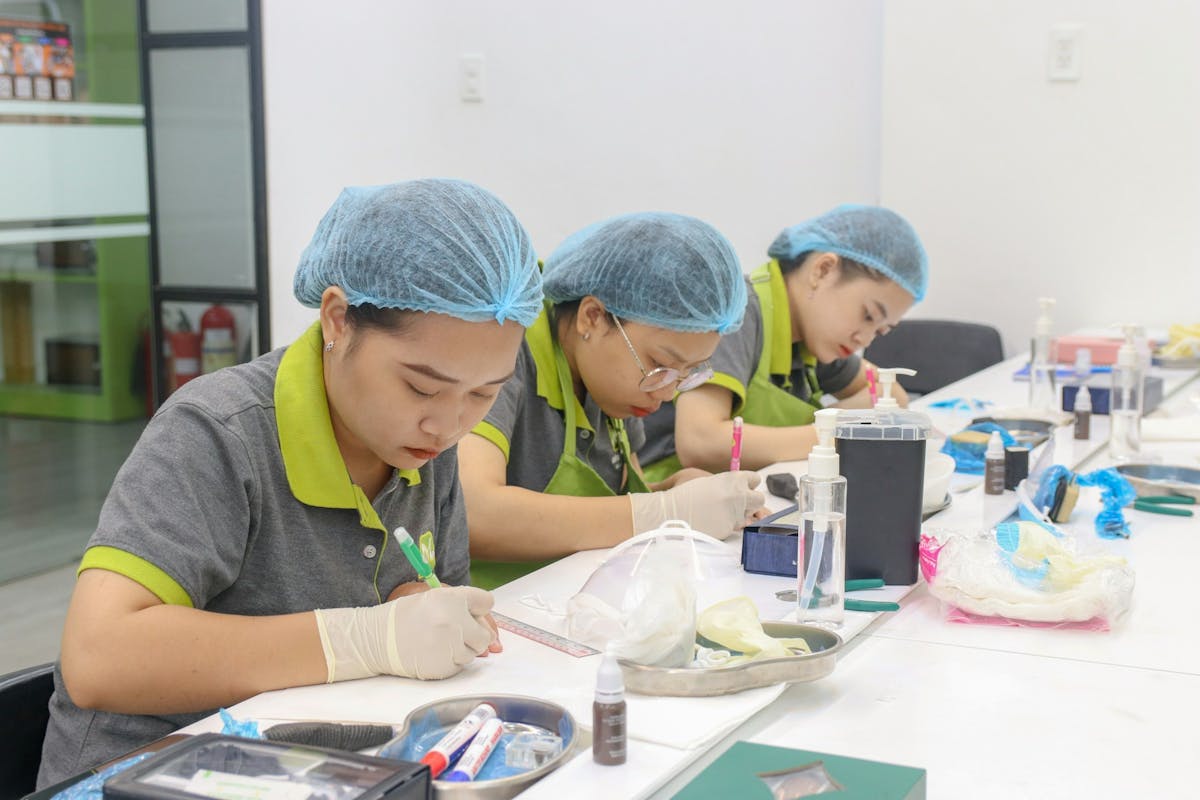 Free 90-day plans to streamline new hire success.