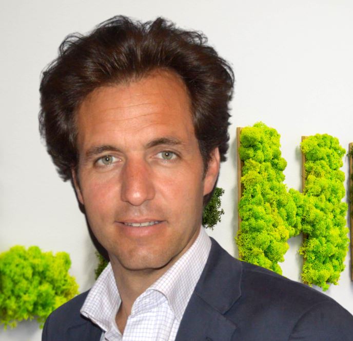 Photo Christophe de Becdelievre