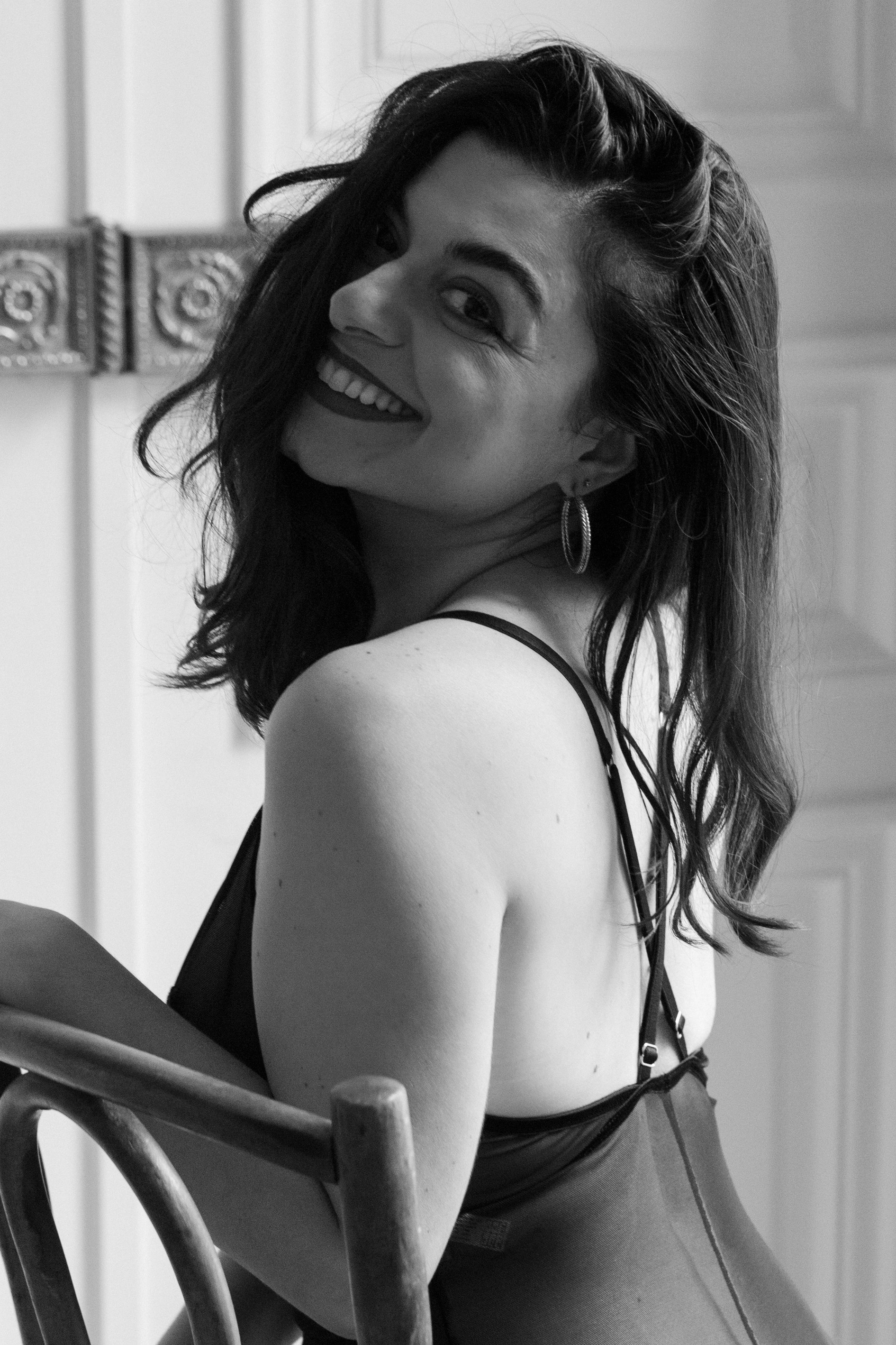 1 an Lingerie Libre (rebranding)