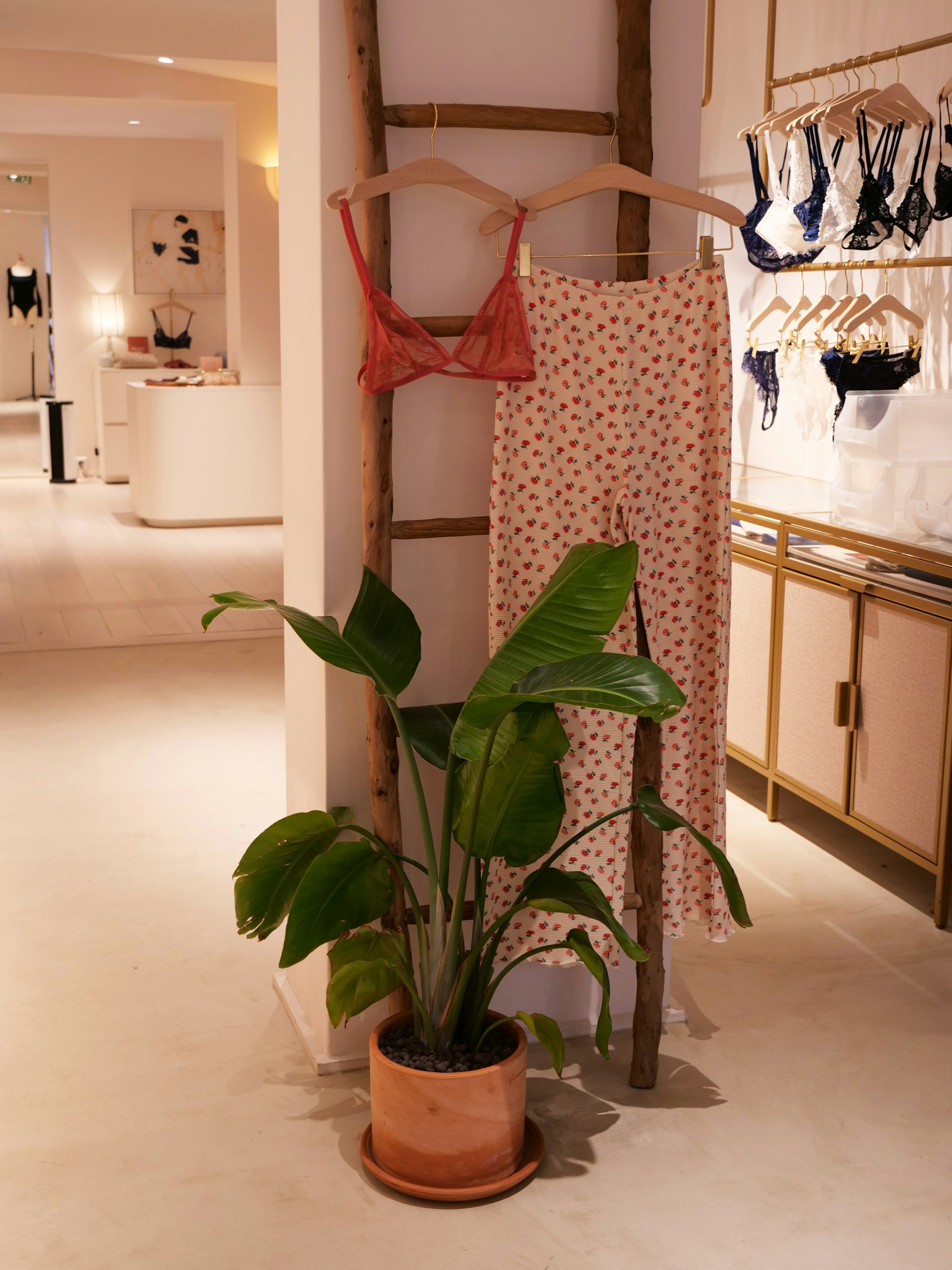 Yse boutique Paris Abbesses