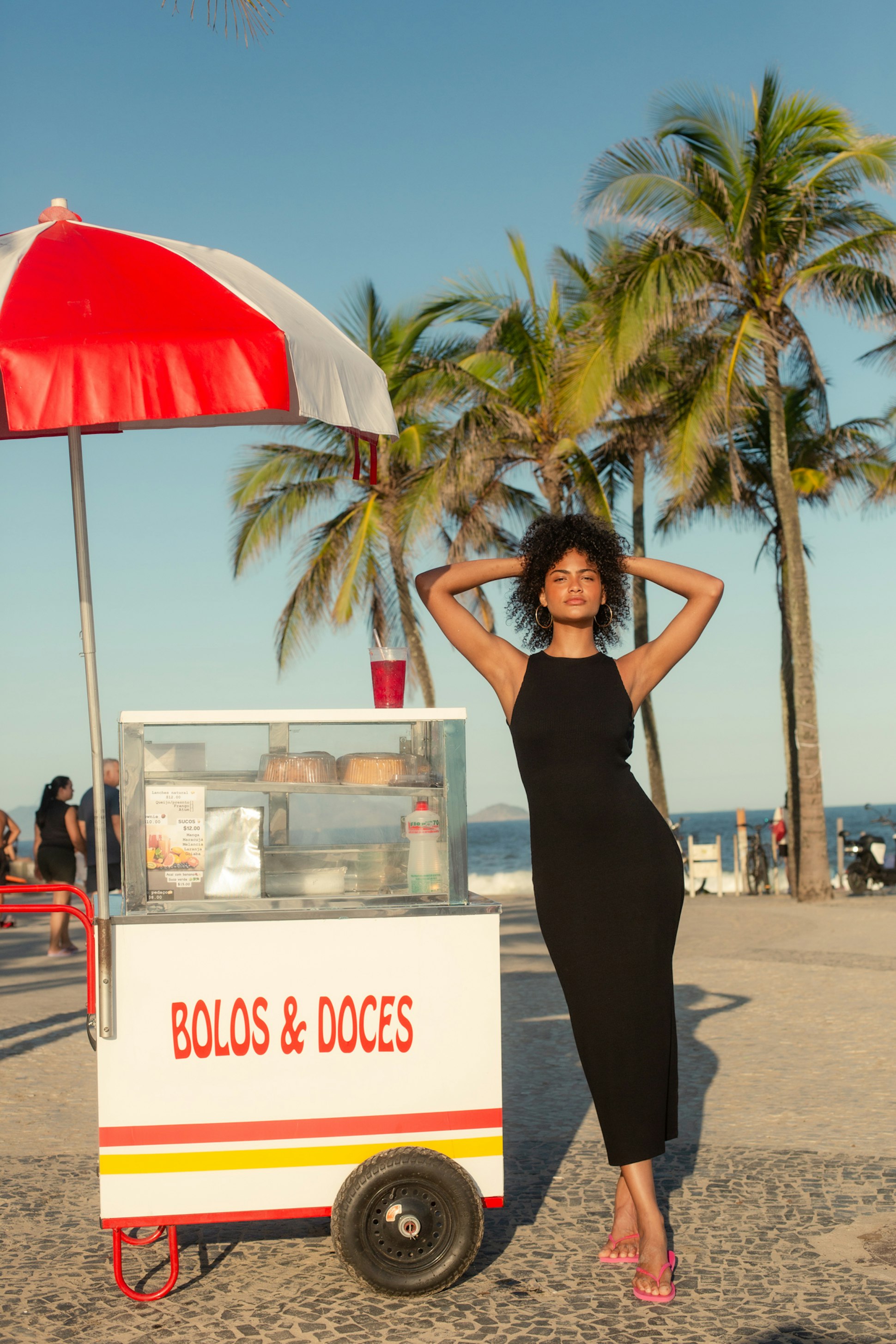 Robe dos nus Chaleur tropicale noir