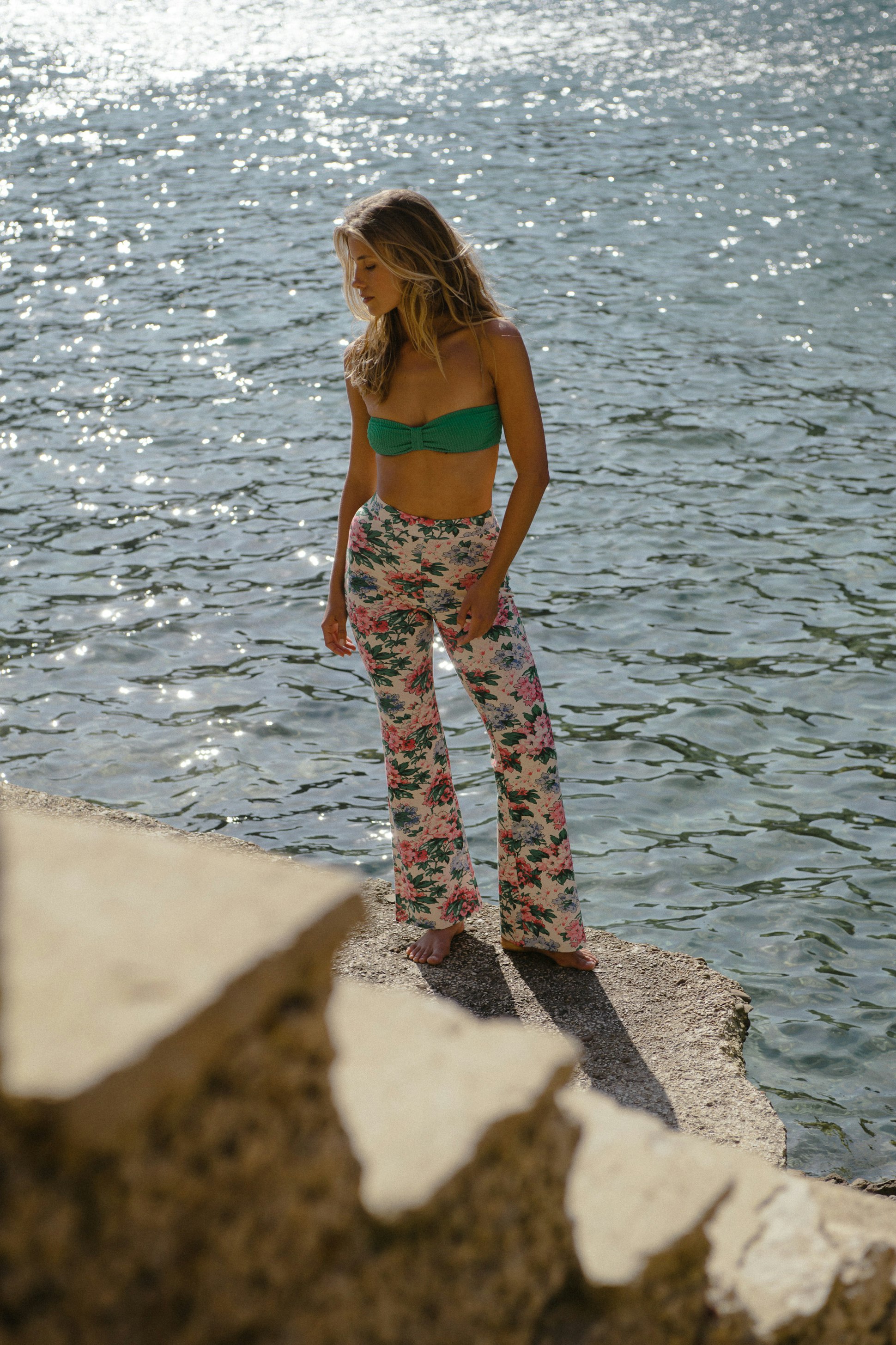 Pantalon Île parfumée imprimé bougainvilliers