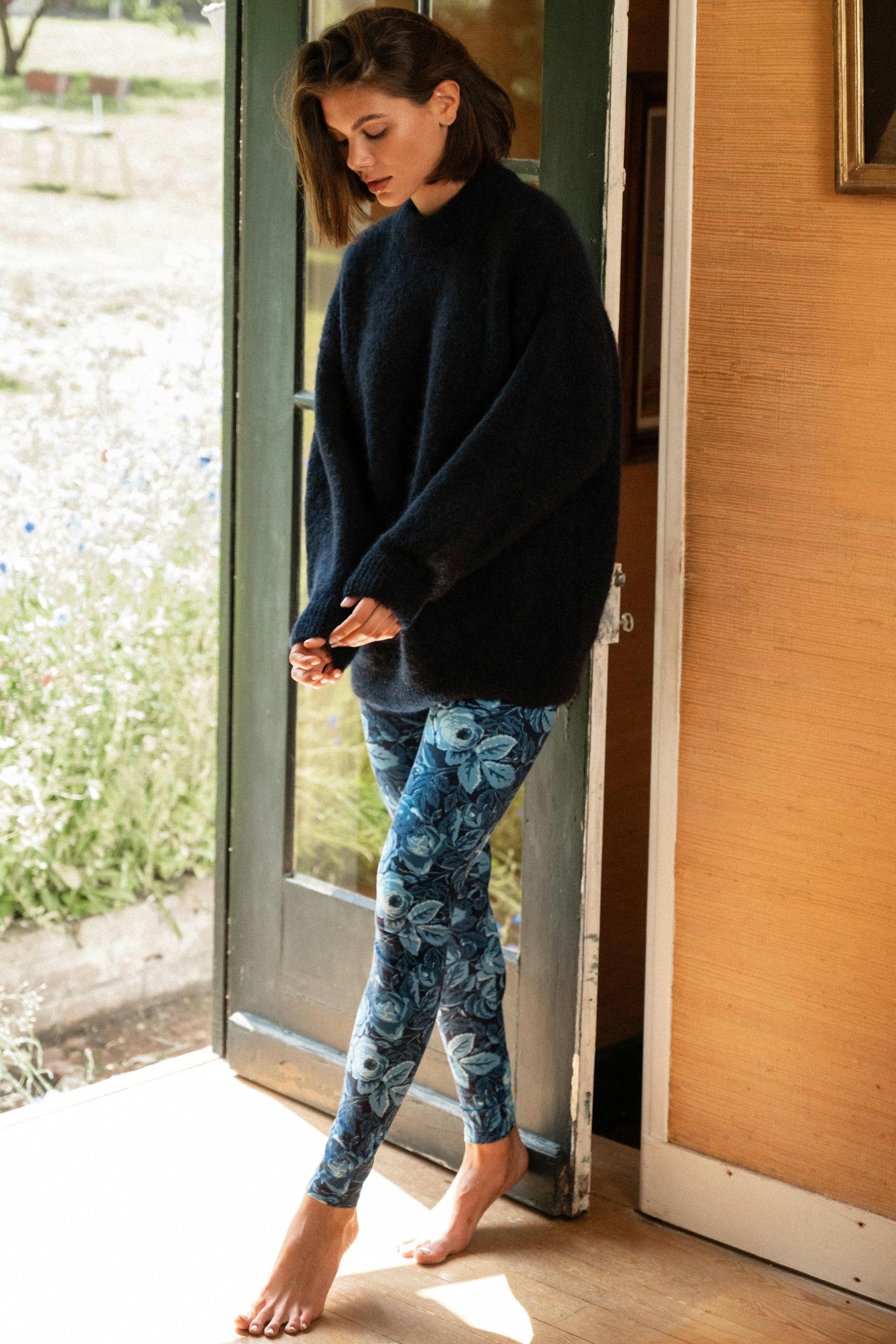 Pull Dans la nuit calme marine