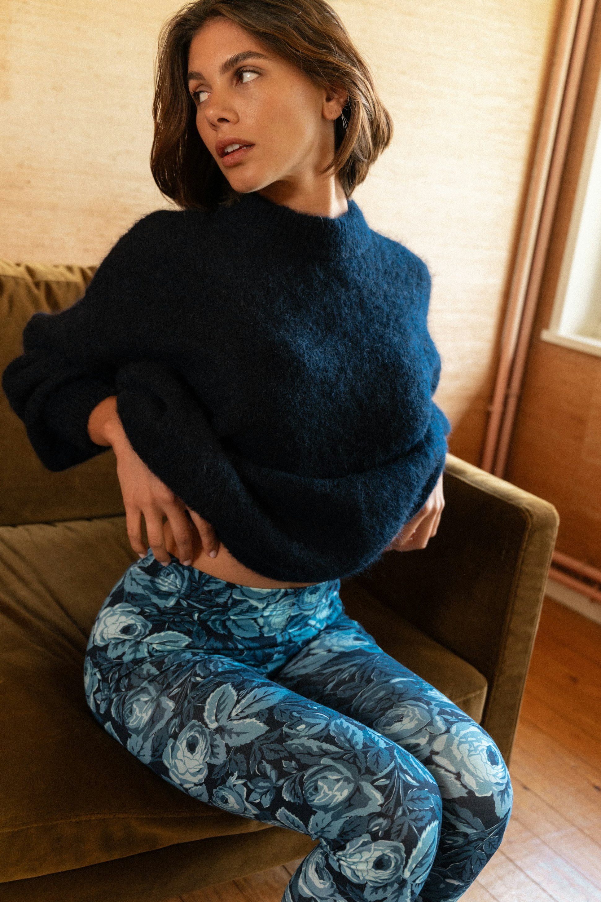 Pull Dans la nuit calme marine