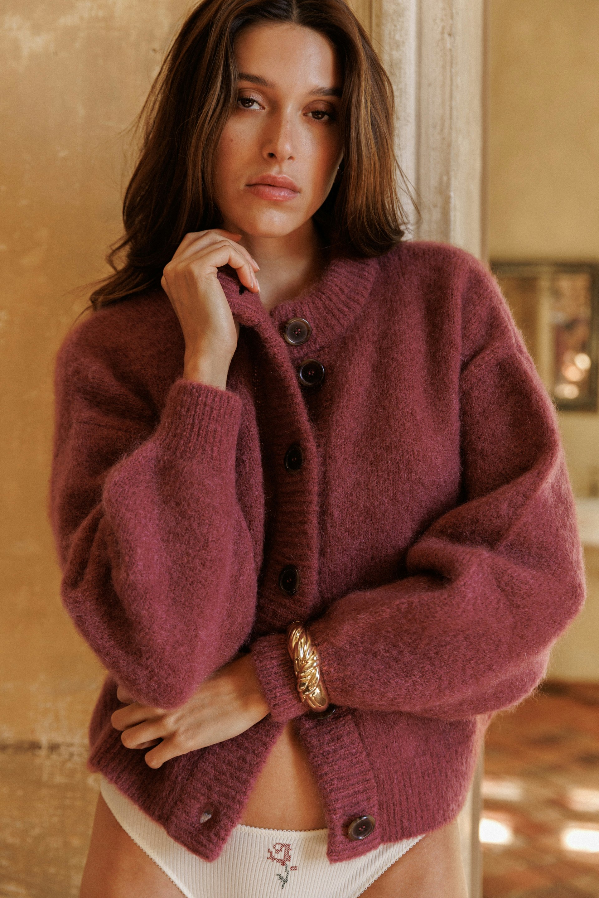 Gilet Dans la nuit calme Lipstick et Tanga Toutes les filles Petite fleur