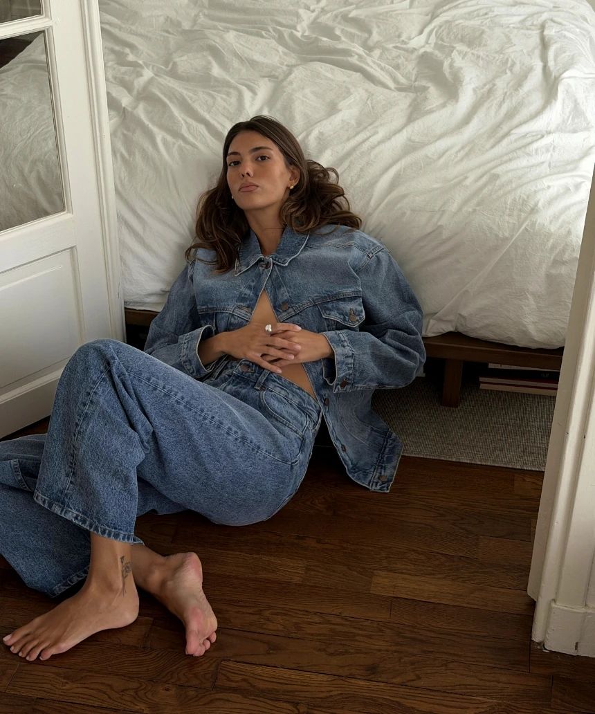 Dans la garde-robe de Leya