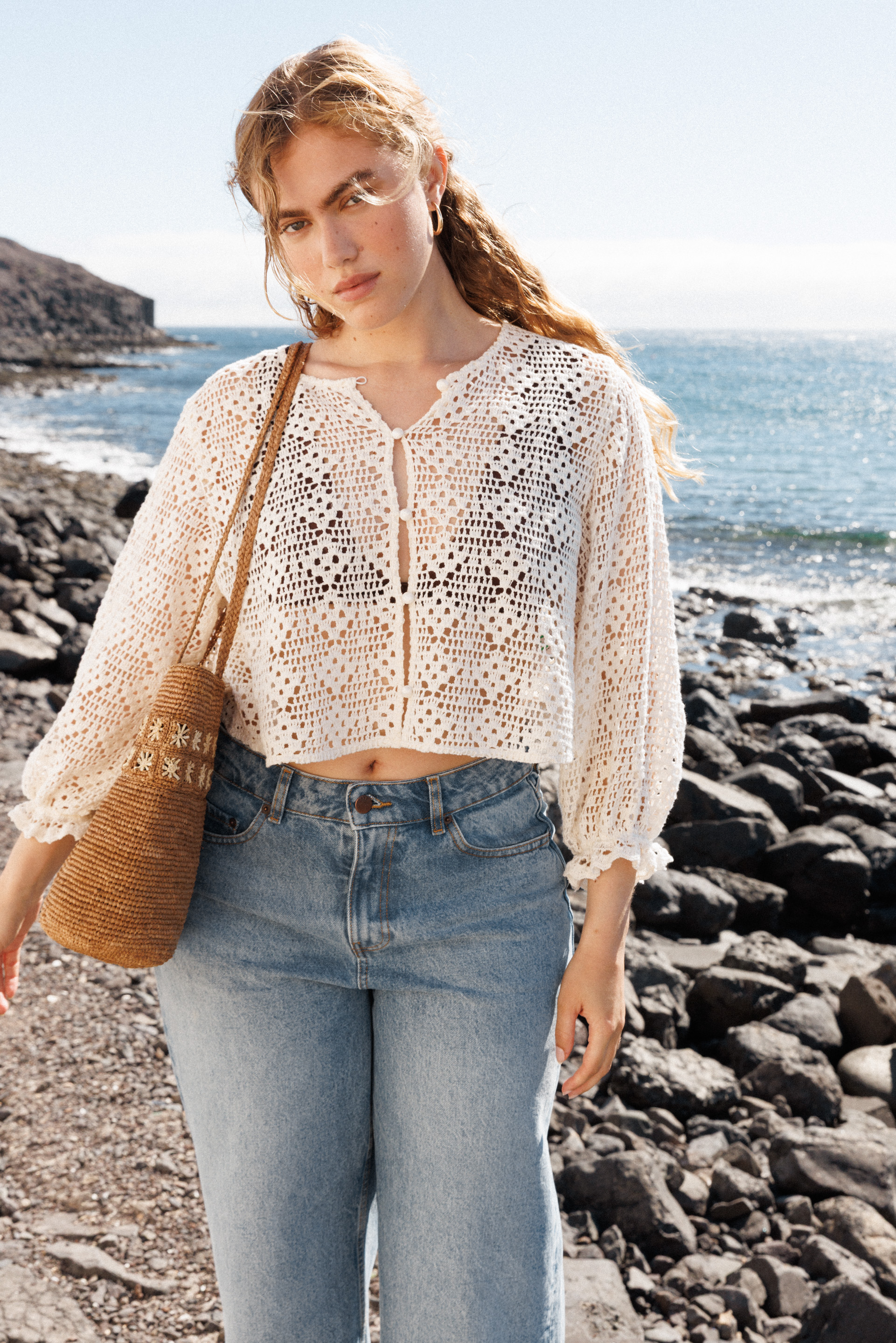 Blouse Douceur de vivre Vanille et Jean loose À travers les saisons Bleach et Panier Lucia Thé / Naturel