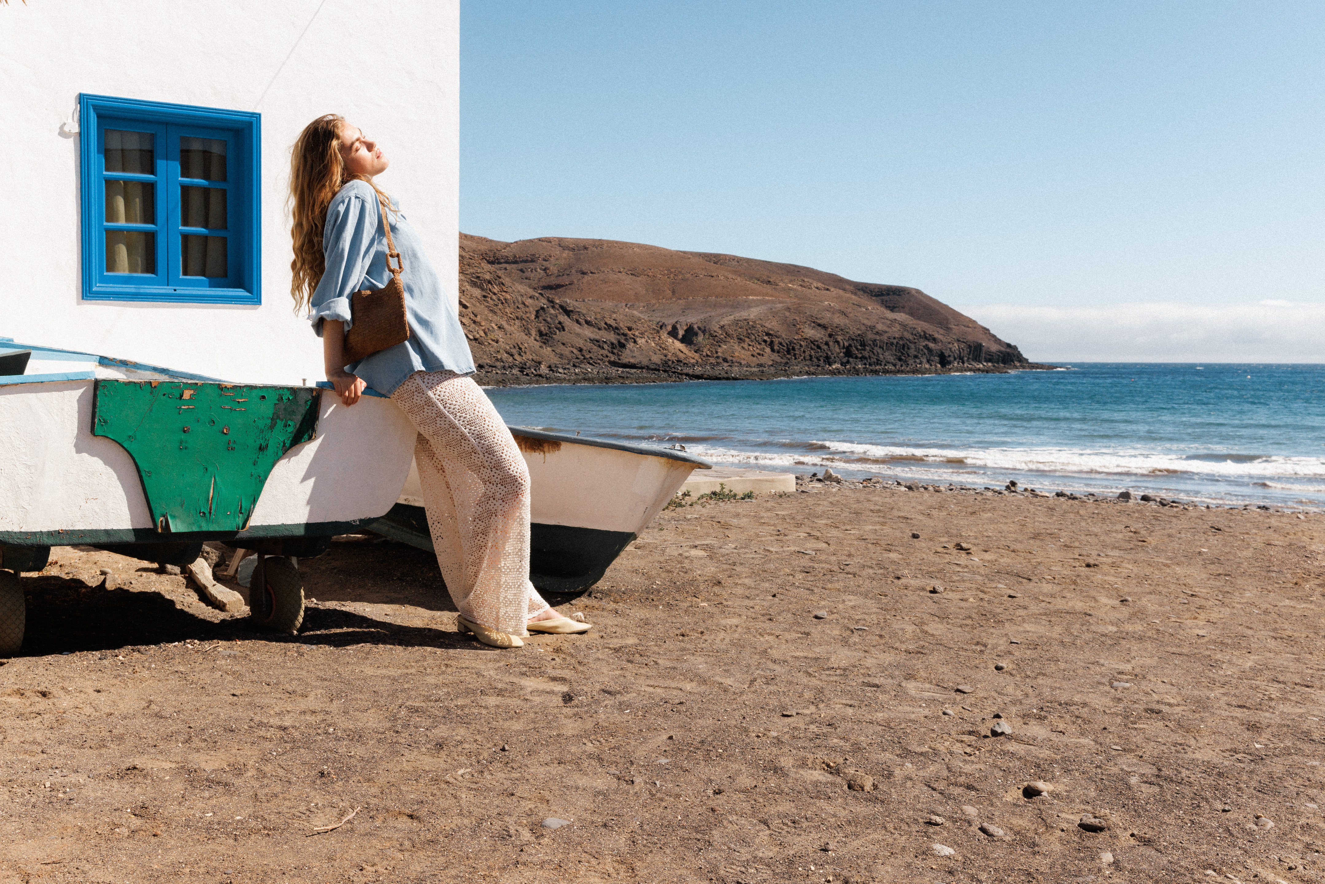 Chemise Éternel été Bleu et Pantalon Douceur de vivre Vanille et Panier Marcia Thé