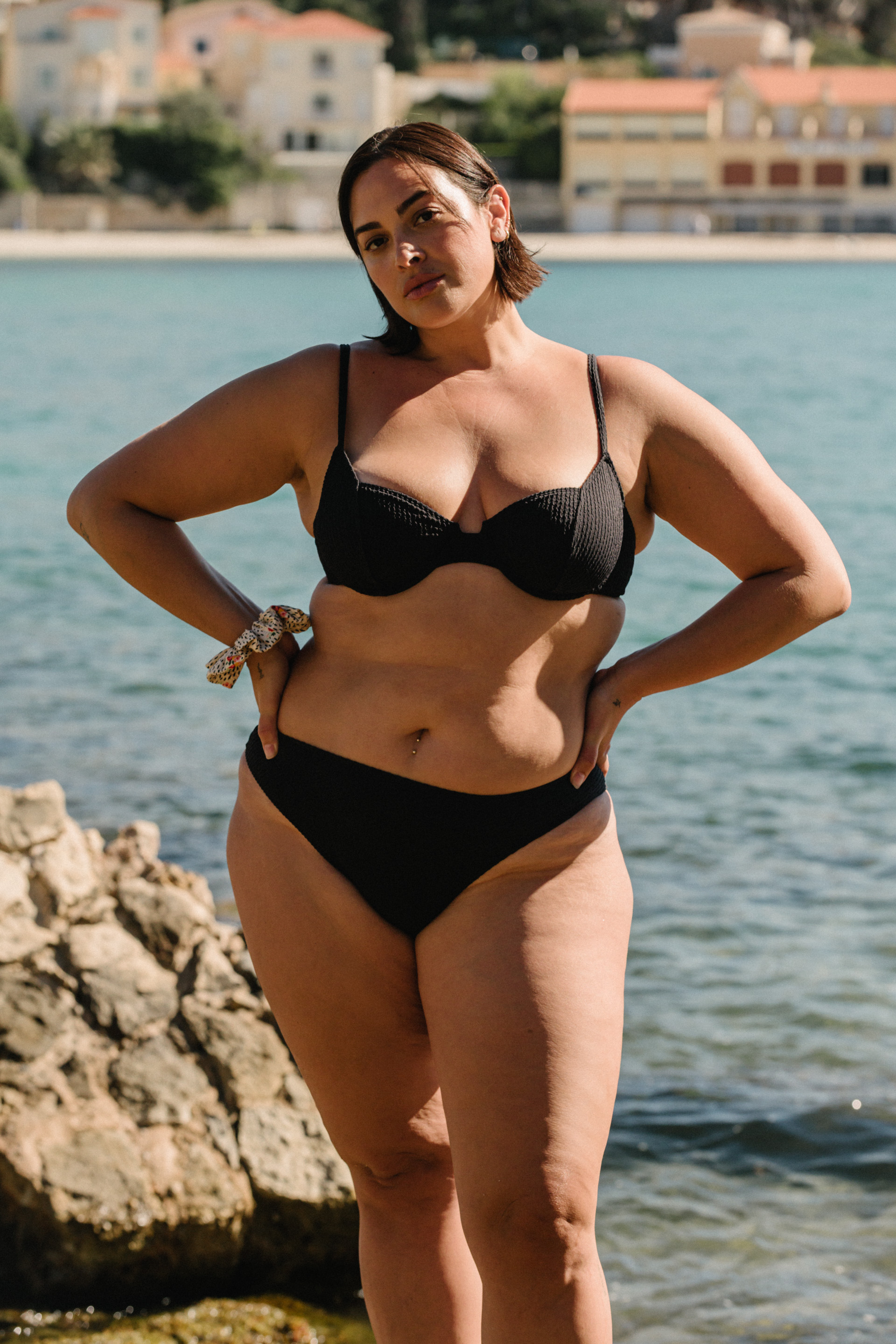 Corbeille et Culotte taille haute Sable doré Noir