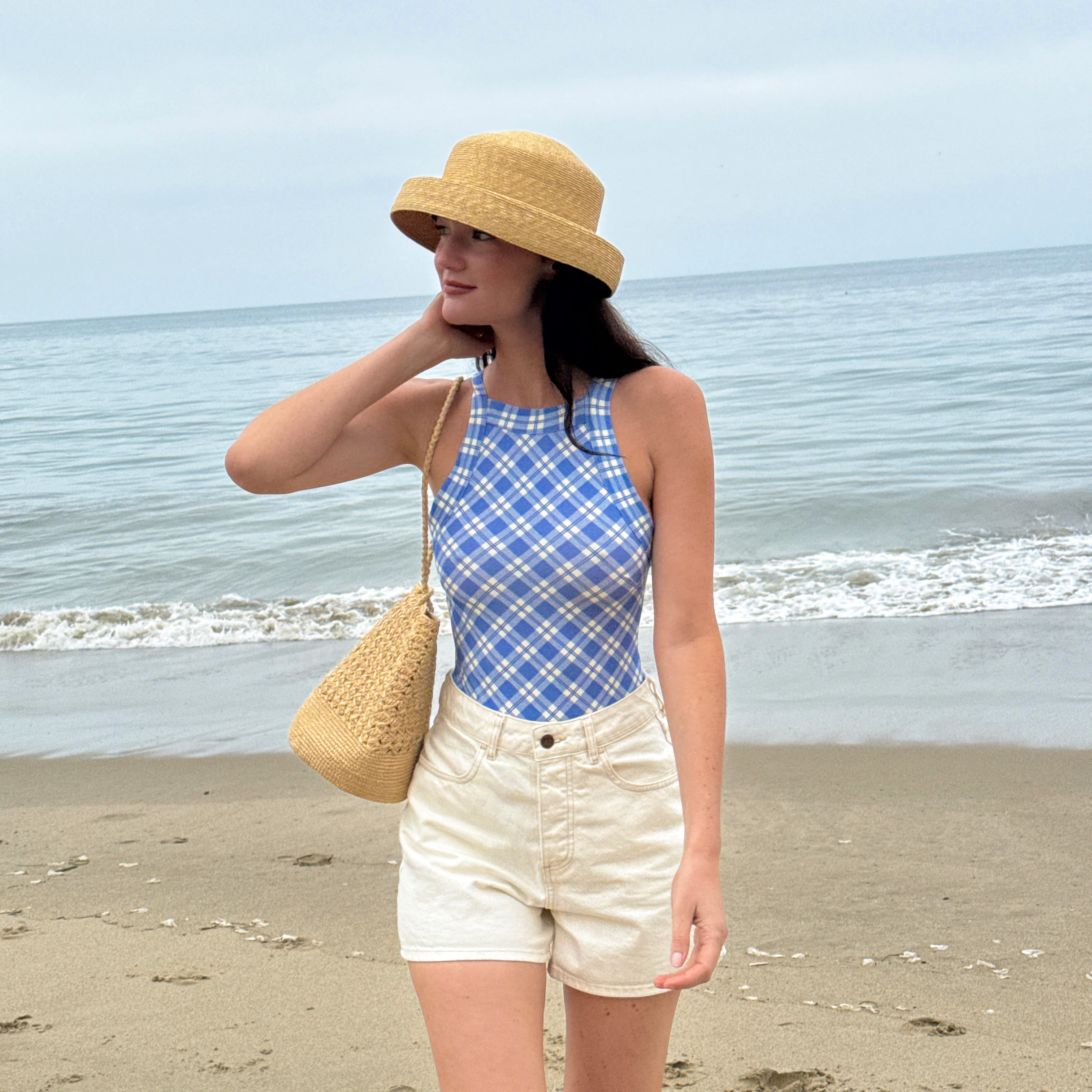 Dans la garde-robe de @chloebechini