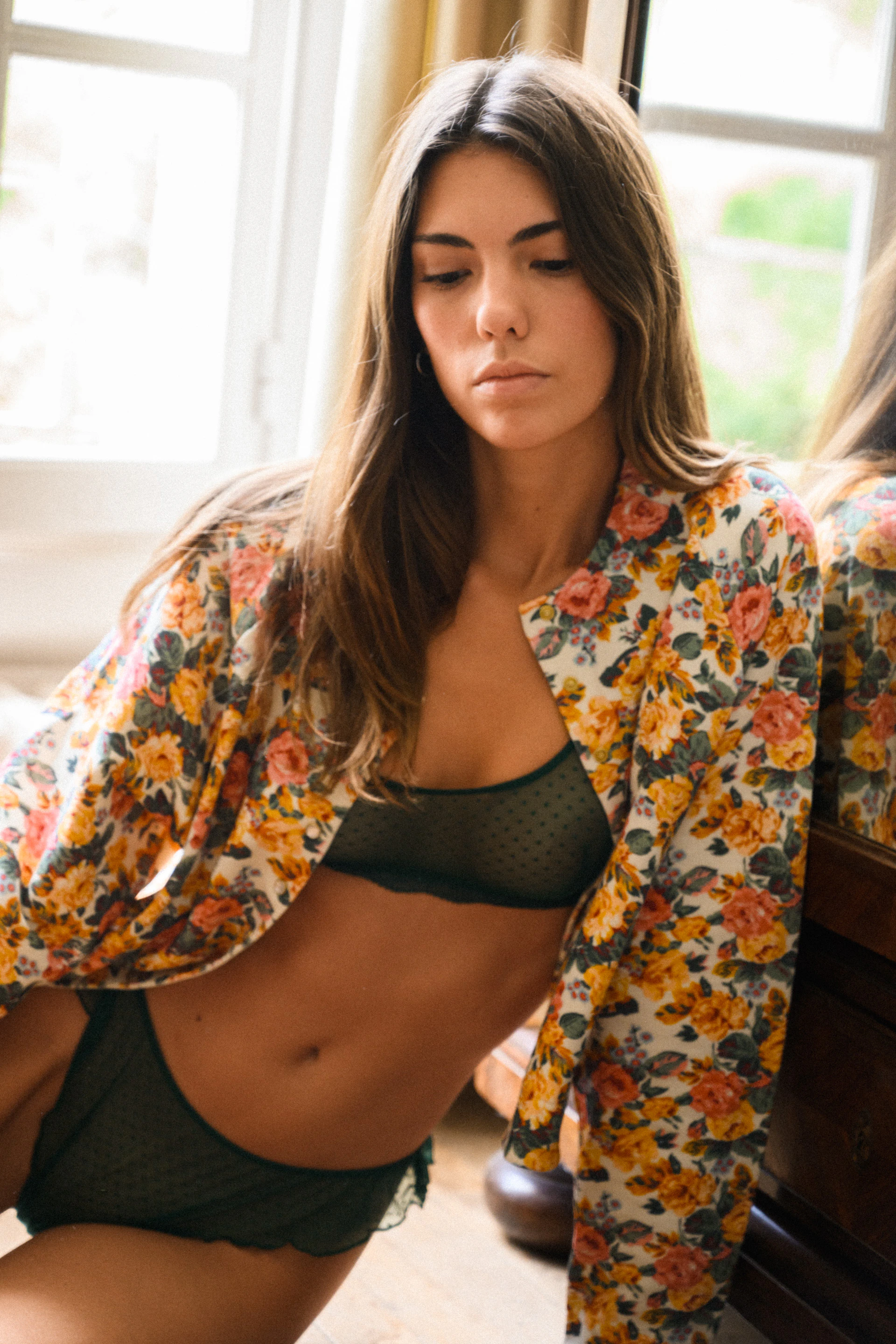 Brassière Tanga Petit coeur Vert jardin et Veste Au bord du ruisseau Imprimé Faustine