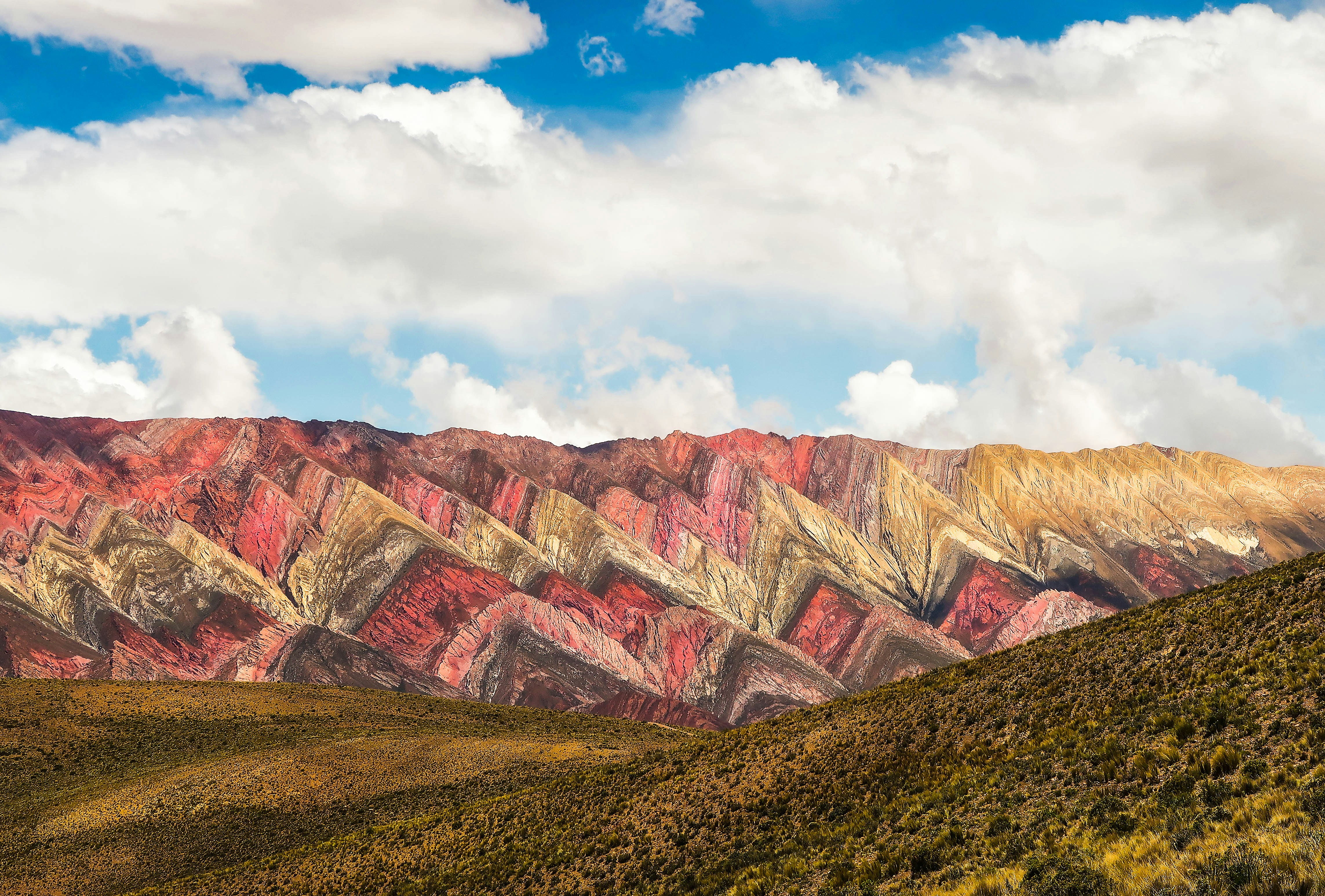 The Serranía de Hornocal 14 colored mountains in Argentina