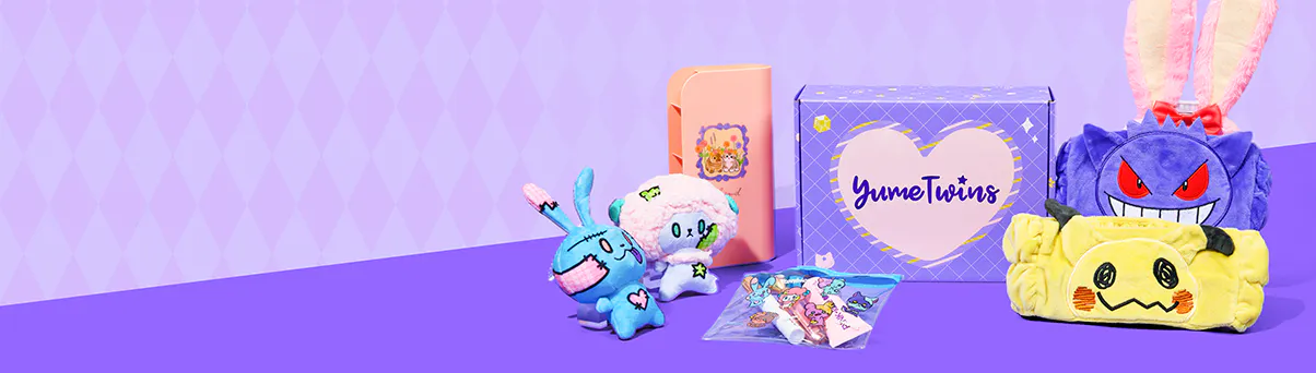 Sign up by October 15th for your Kawaii Monster Mash box straight from Japan, featuring exclusive Halloween-themed goodies!