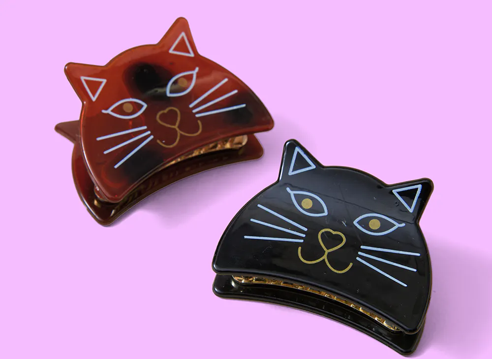 Neko Claw Hair Clip from the YumeTwins November Neko Happy Home box