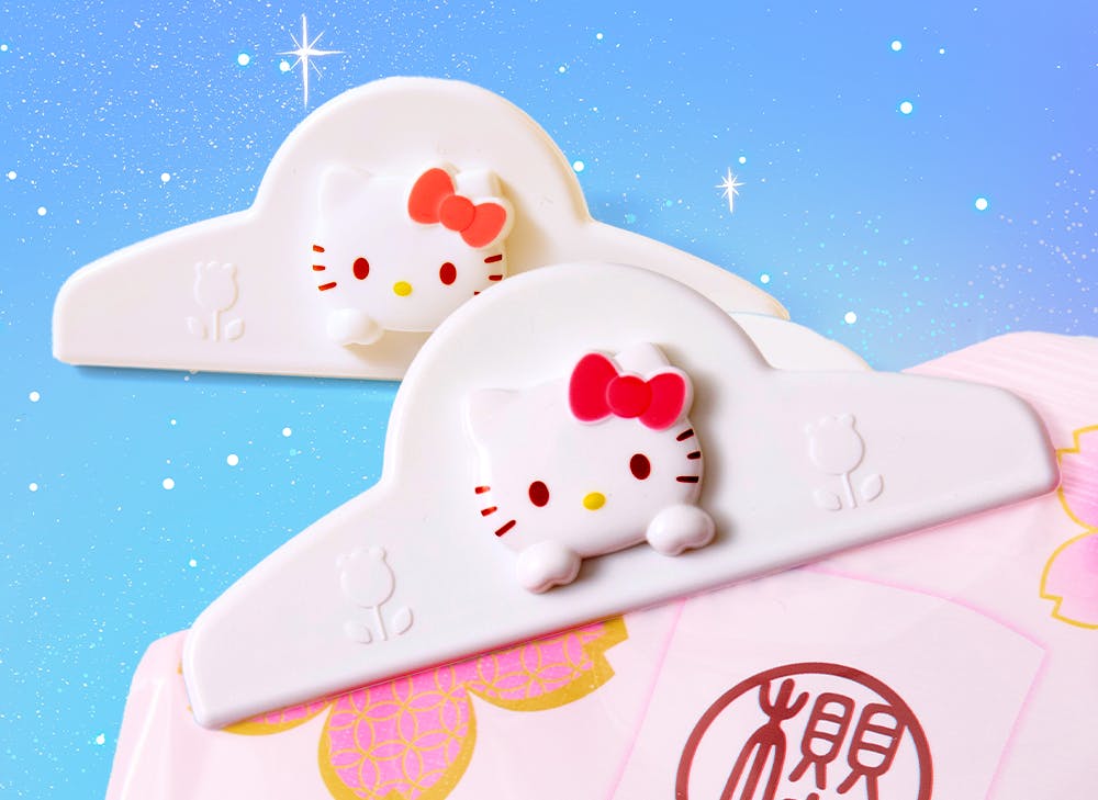 Hello Kitty Kitchen Clips  from the YumeTwins March Magical Sakura Kawaii Adventure box


