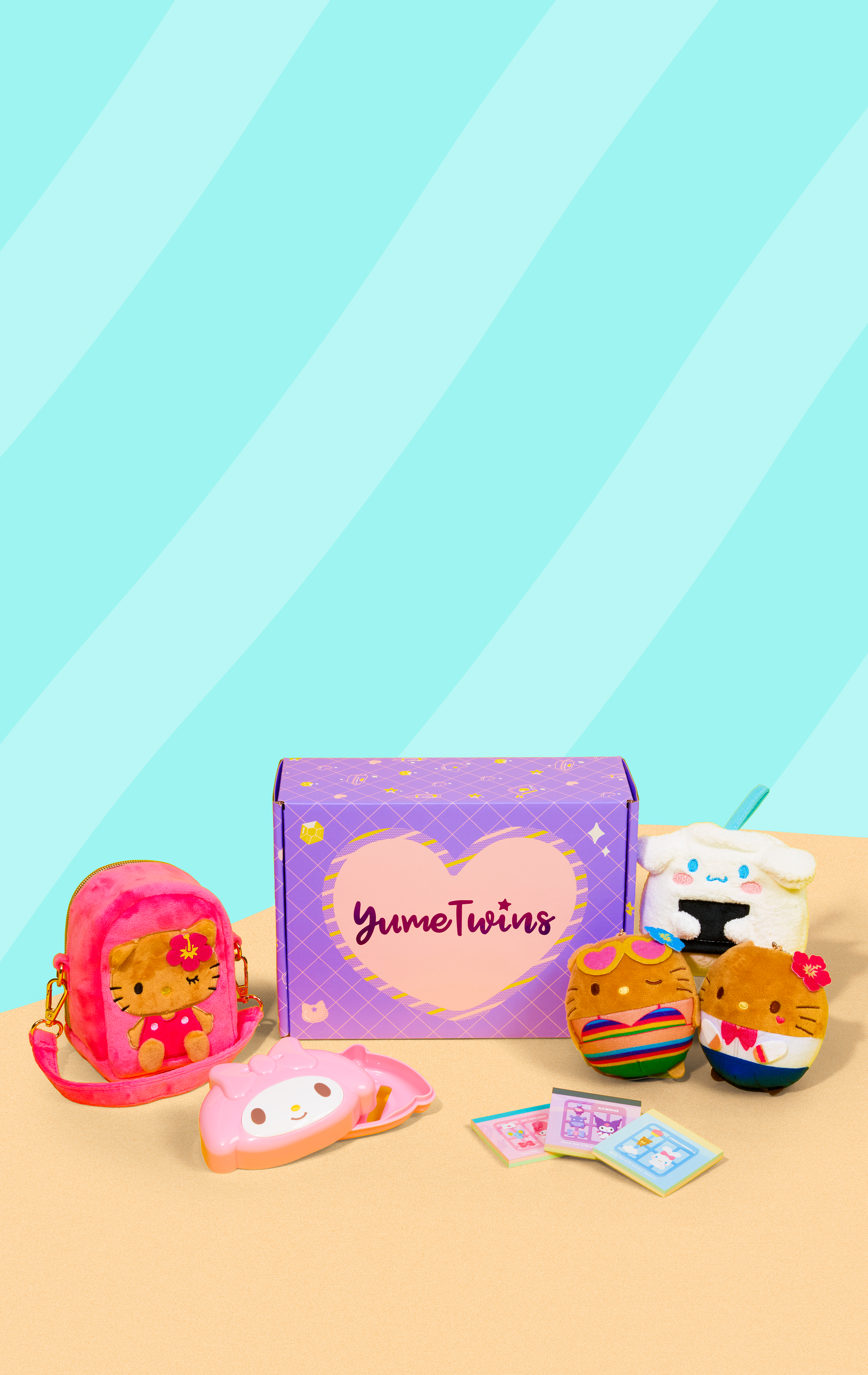 Sign up by August 15th for your Kawaii Beach Retreat box straight from Japan, featuring exclusive Sanrio goodies!
