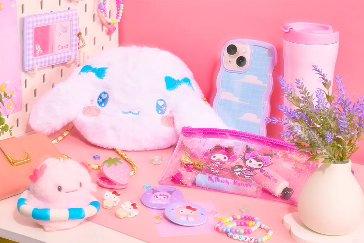 YumeTwins July 2026 box with Sanrio and fun summer adventure items