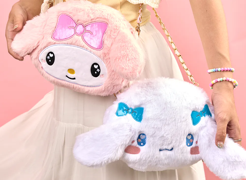 Sanrio Chain Shoulder Bag from the YumeTwins July Kawaii Pop Adventure box