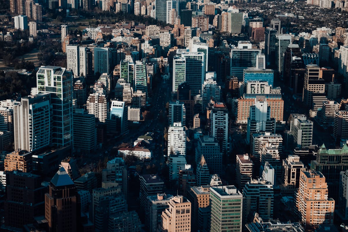 Vue sur les buildings de la ville de Santiago