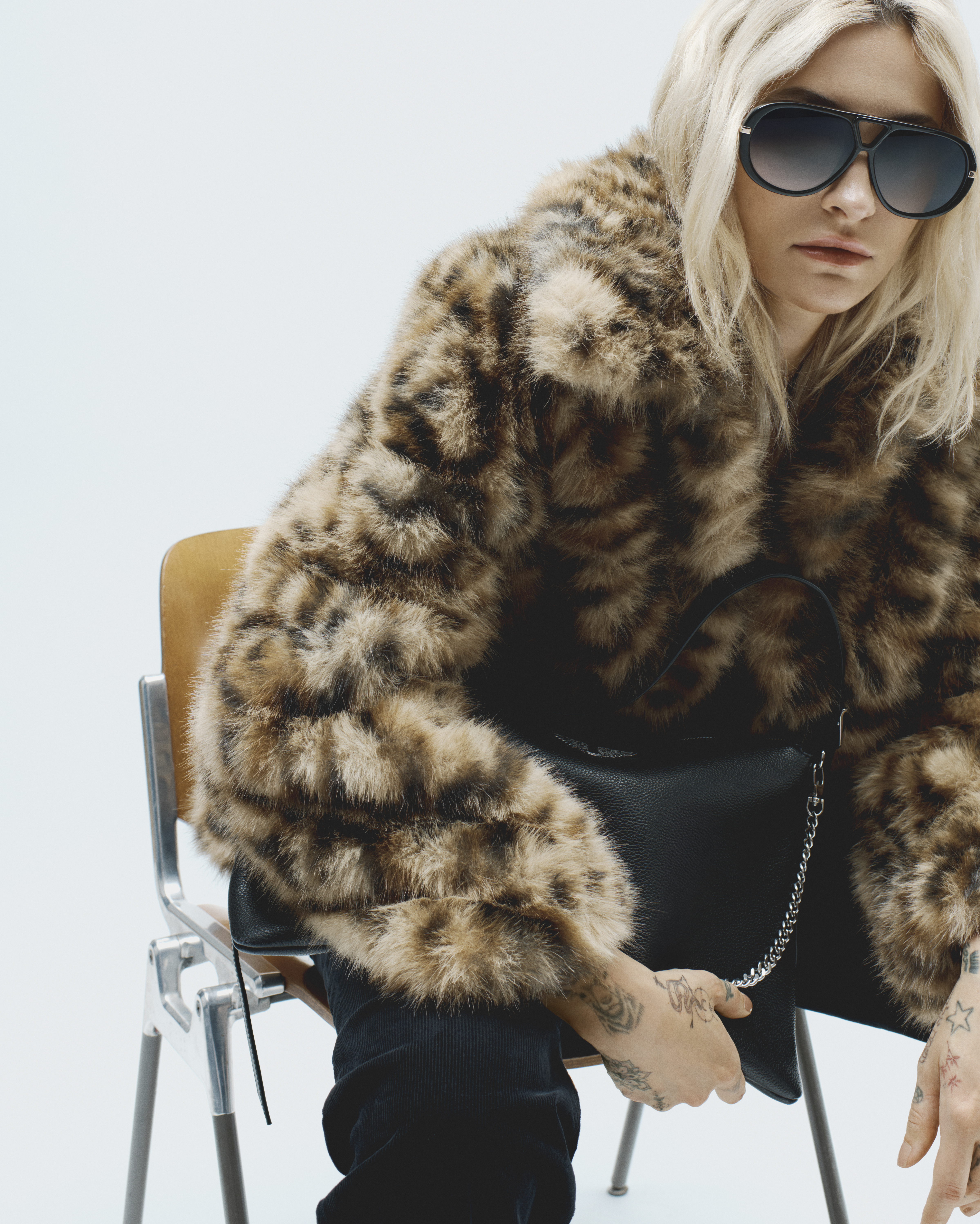 美品 ZADIG&VOLTAIRE 2542 2way ボストンバッグ 本革 美品 ZADIG&VOLTAIRE 2542 2way ボストンバッグ 本革 Zadig