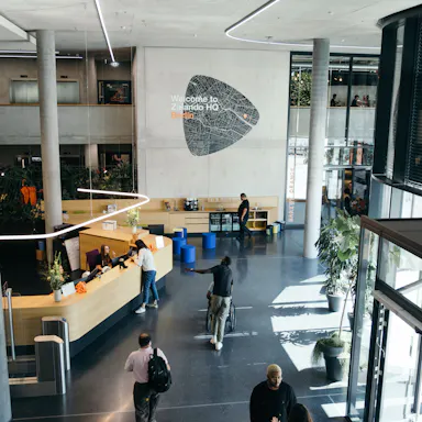 SENIOR SOFTWARE ENGINEER SALARY ZALANDO BERLIN visual data 3