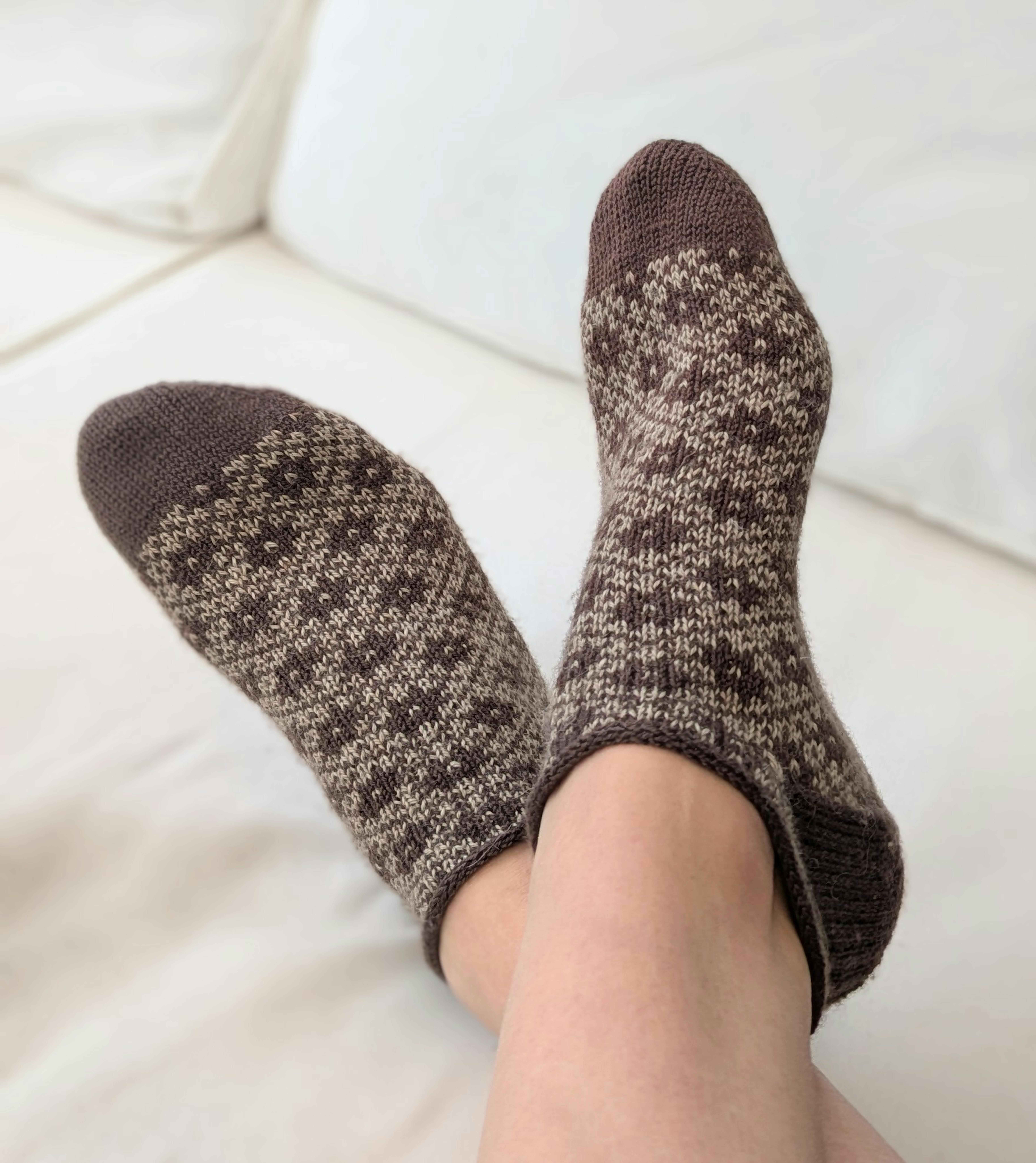 (TEST IS FULL) TEST CALL: Auseklis Socks