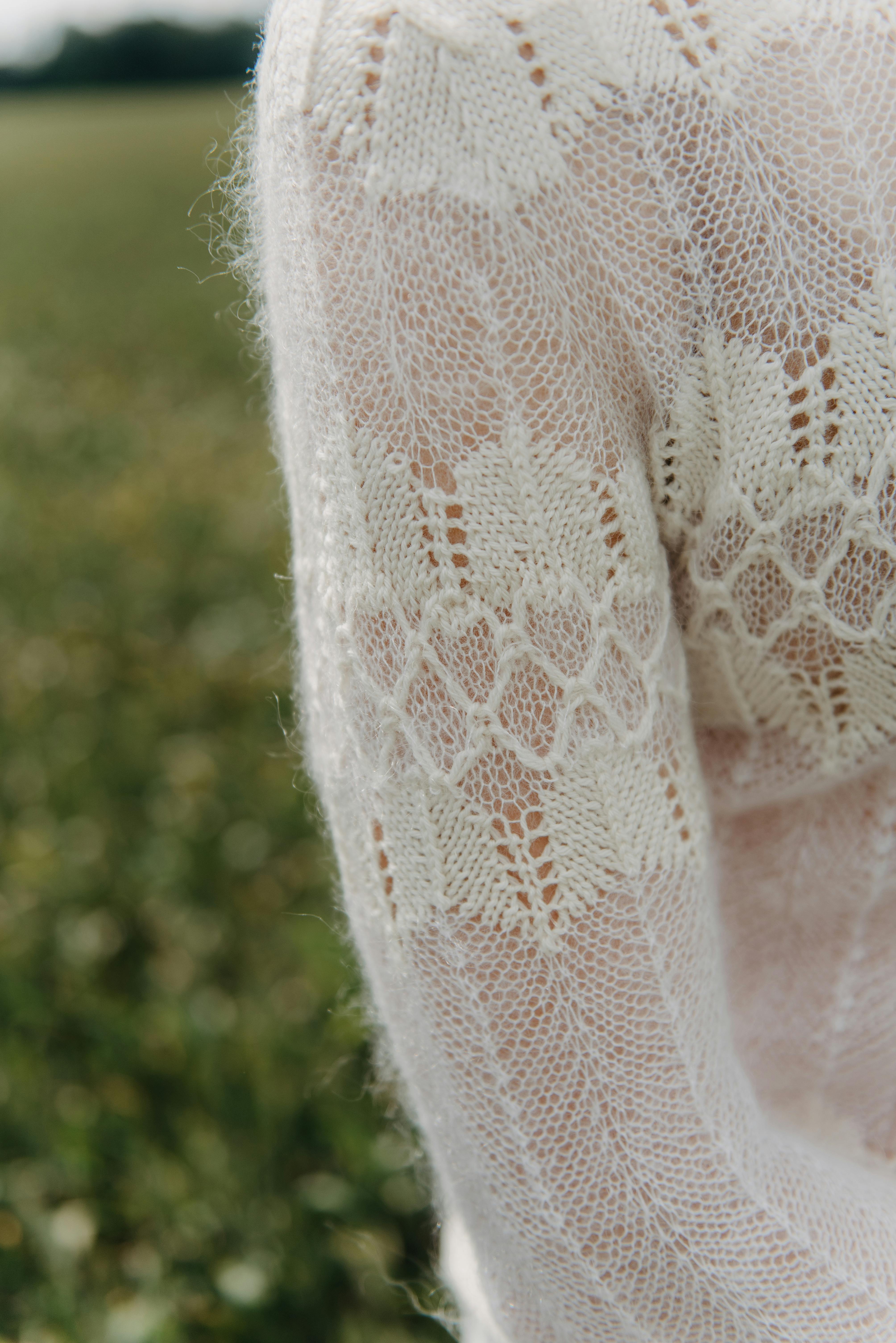 Caeli Sweater 2