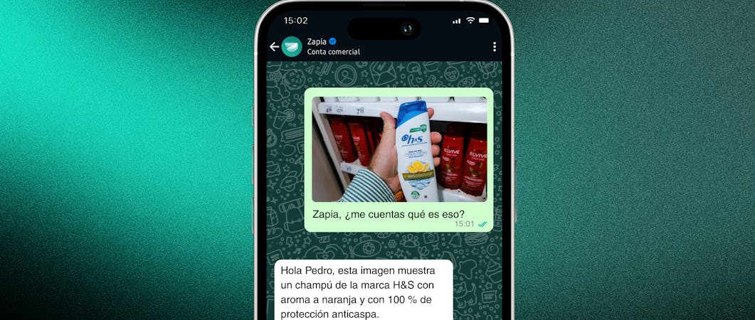 La foto és una captura de pantalla que muestra una foto de producto para pelos y la asistente de AI Zapia haciendo una descripción del contenido