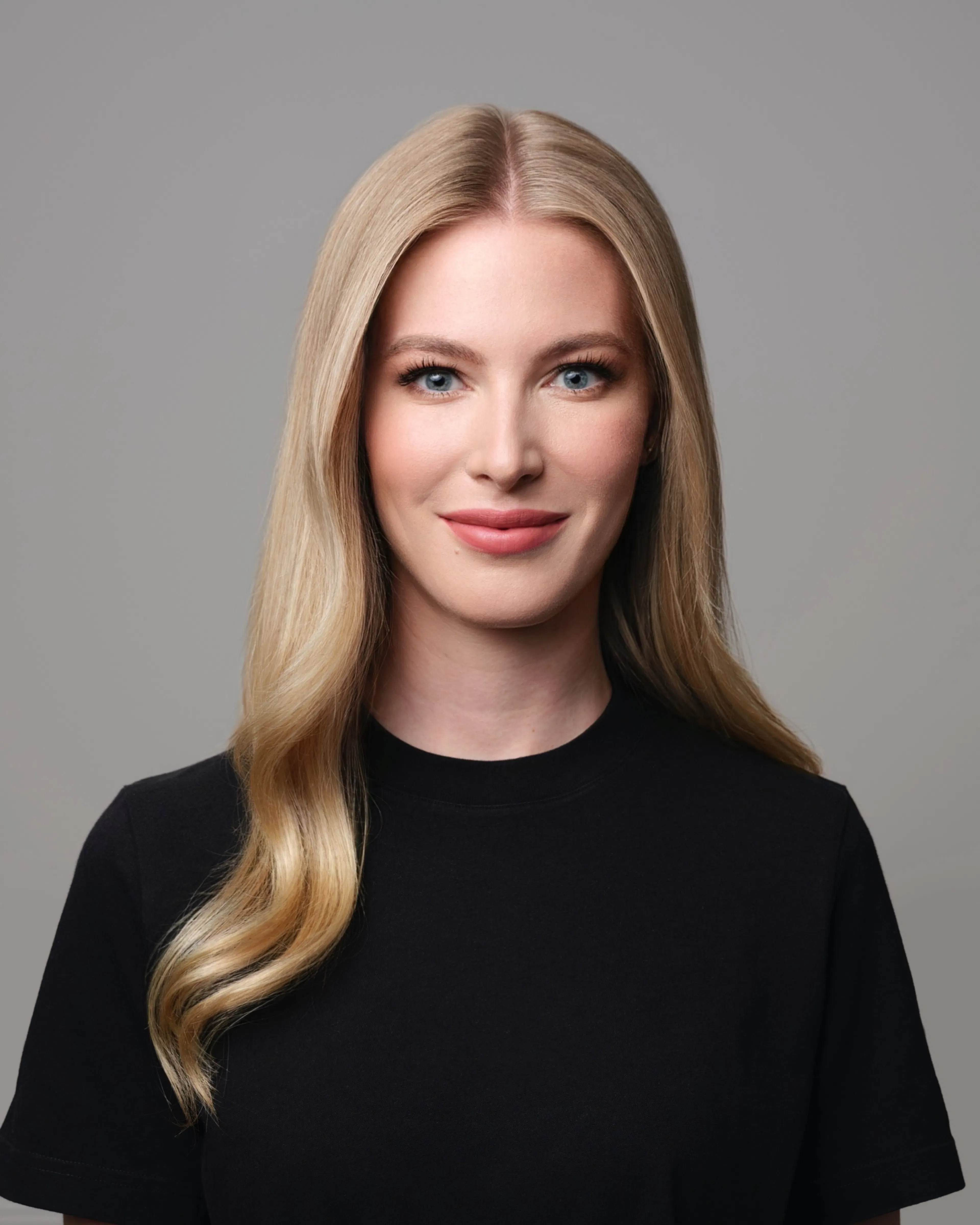 Dr. Louisa Mewes, Spezialistin für Ästhetische Zahnmedizin