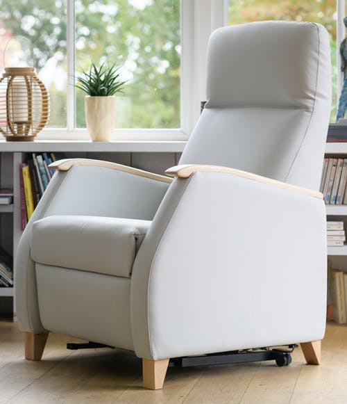Le fauteuil de relaxation releveur Milo small